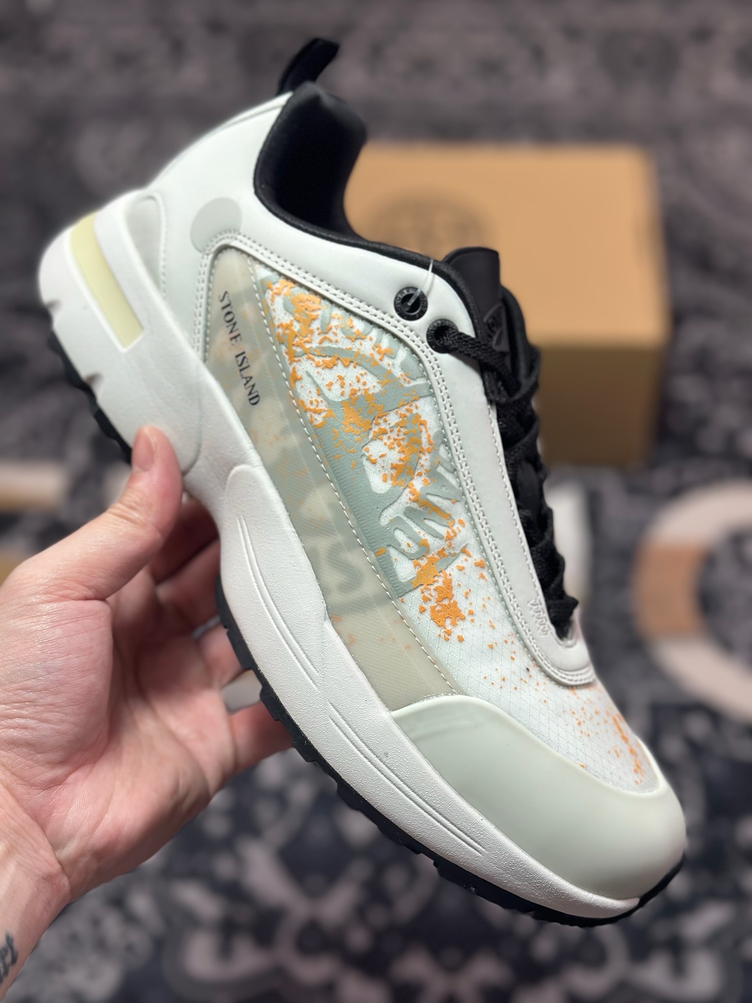 B3260 STONE ISLAND石头岛 简约时尚 低帮 生活休闲鞋 男款 灰白橙