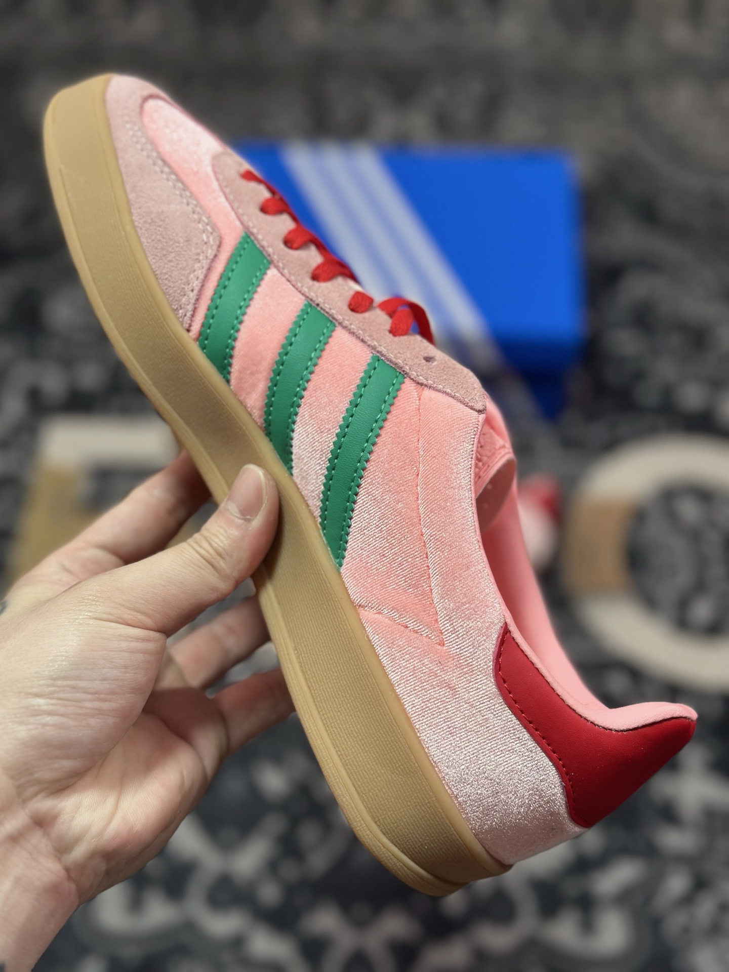 A4160 原厂级别 Adidas Originals Gazelle Indoor 三叶草复古防滑耐磨低帮板鞋 JI2713