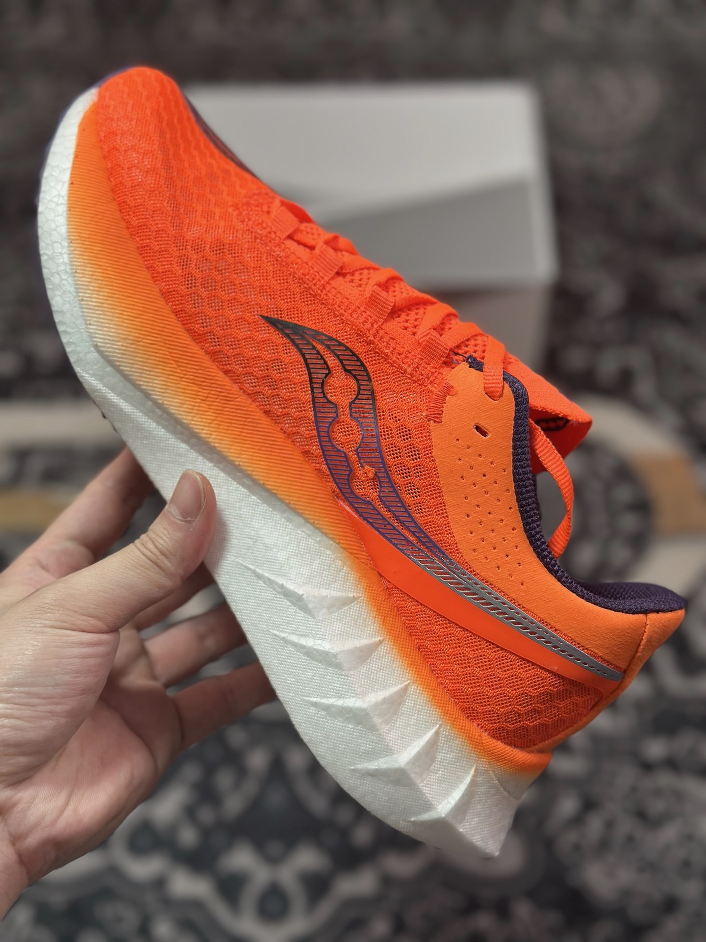 A8220 原装级别 Saucony Endorphin Pro 4 减震耐磨慢跑鞋