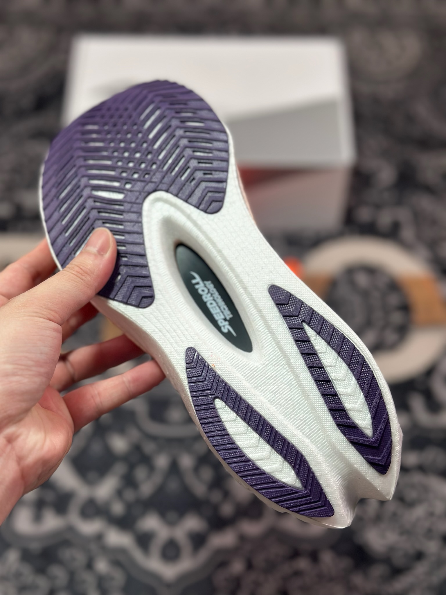 A8220 原装级别 Saucony Endorphin Pro 4 减震耐磨慢跑鞋