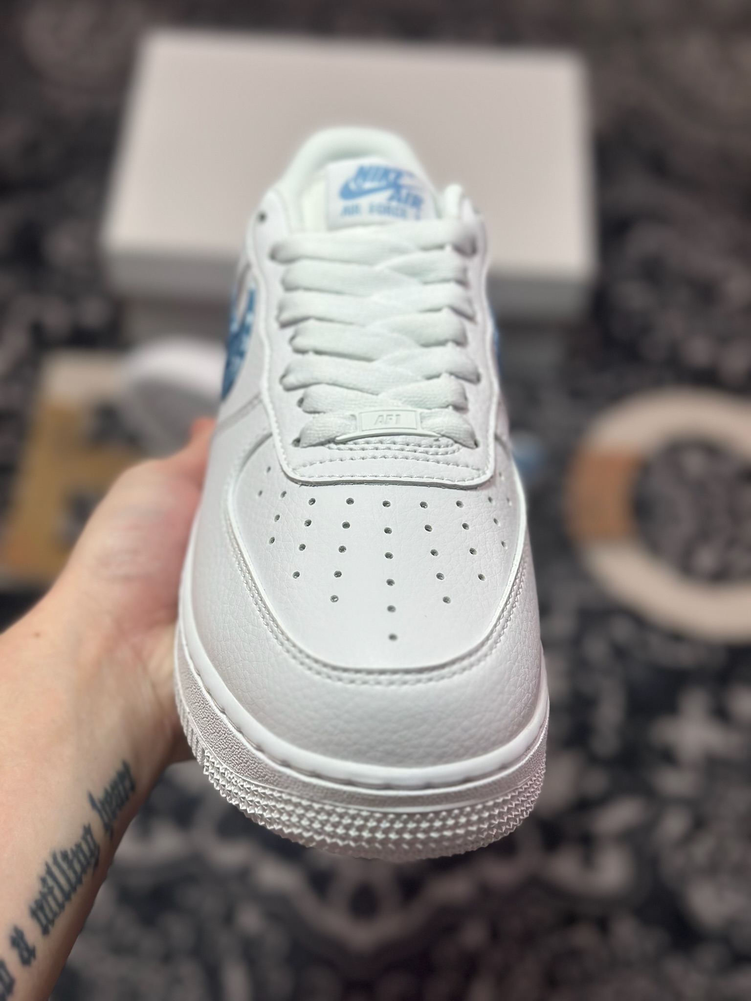 原厂级别 Nike Air Force 1 Low ”Paisley Swoosh”白蓝腰果花 空军一号低帮百搭休闲运动板鞋 DH4406-100