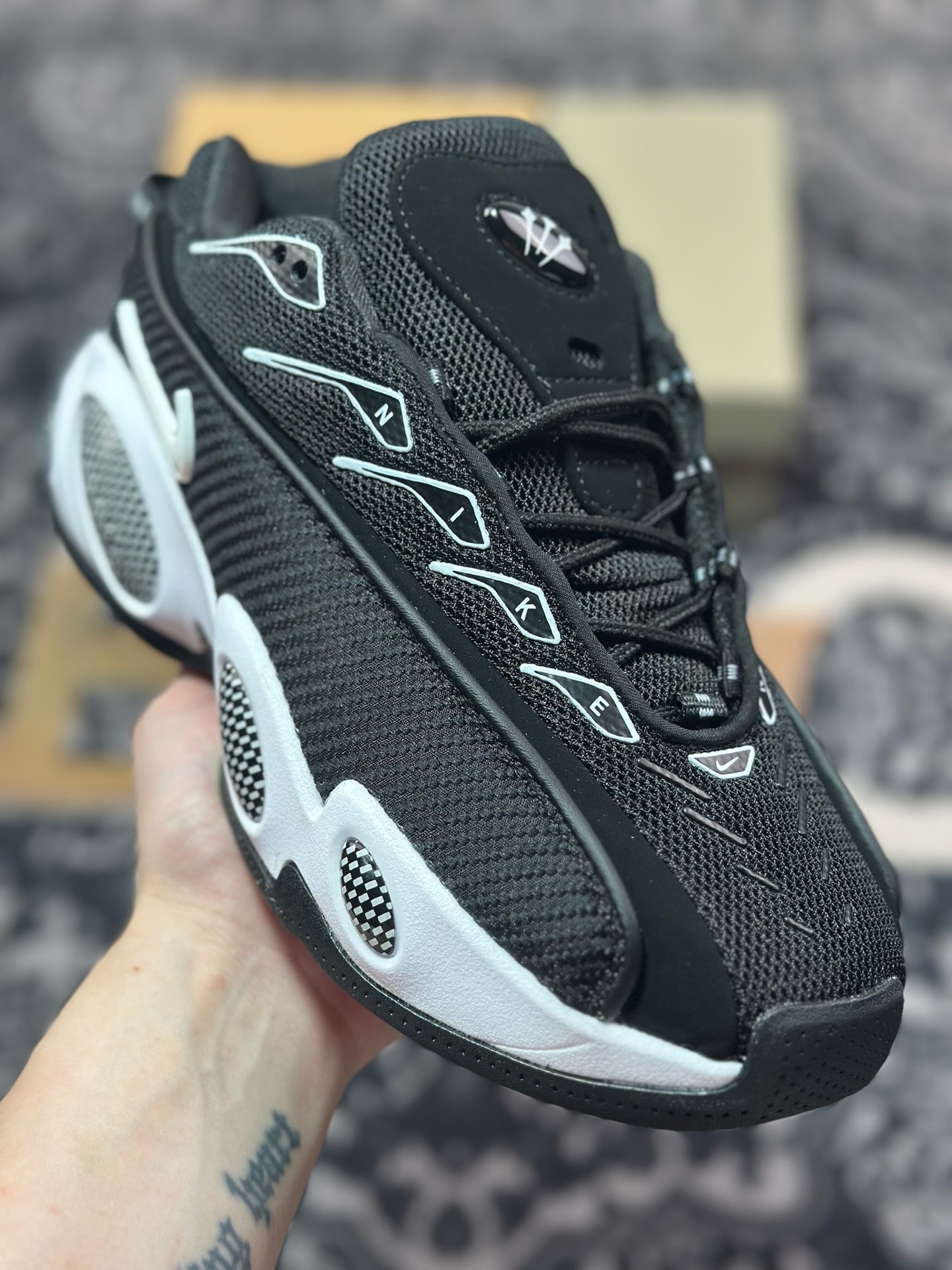 B1240 原装级别 NOCTA x Nike Glide 织物潮流百搭 复古低帮篮球鞋 DM0879-001