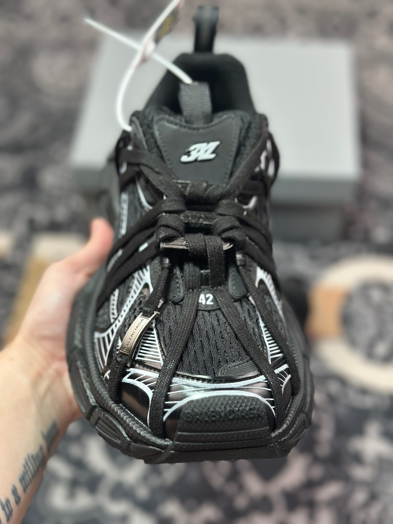 D2480 巴黎世家BALENCIAGA 3XL Sneakers 3+系列低帮复古阔型底姥爹慢跑鞋“黑白木乃伊绑绳”825601 W3XCH 0102