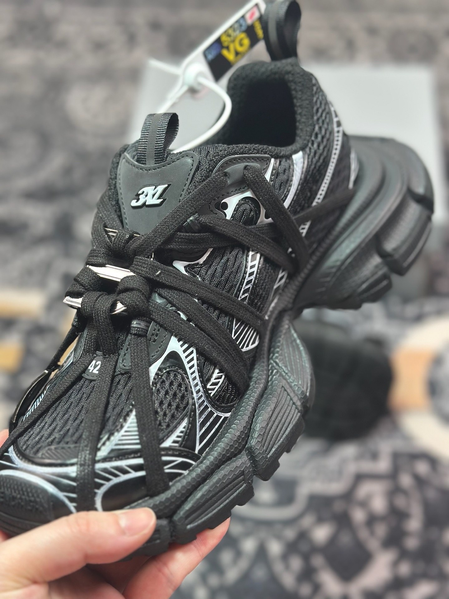 D2480 巴黎世家BALENCIAGA 3XL Sneakers 3+系列低帮复古阔型底姥爹慢跑鞋“黑白木乃伊绑绳”825601 W3XCH 0102