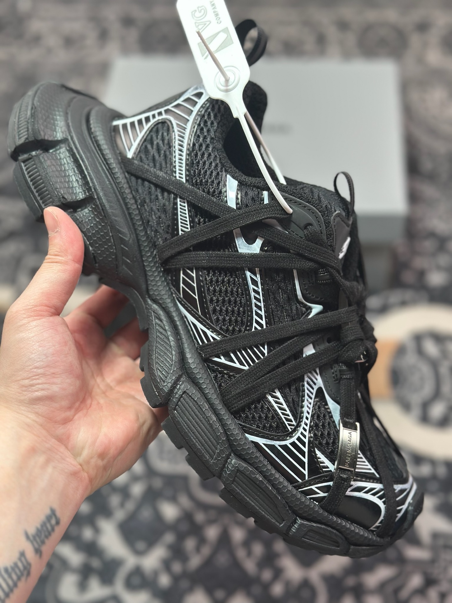 D2480 巴黎世家BALENCIAGA 3XL Sneakers 3+系列低帮复古阔型底姥爹慢跑鞋“黑白木乃伊绑绳”825601 W3XCH 0102