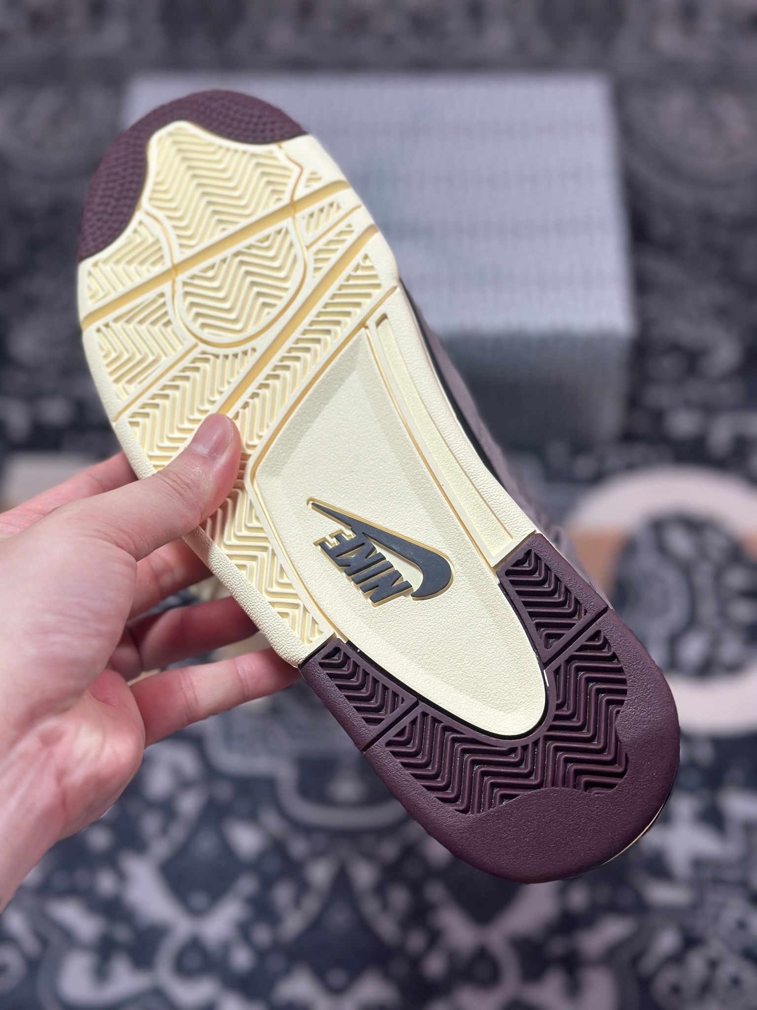 D2480 优选 原装级别 A Ma Maniére x Air Jordan 4 Retro ” Violet Ore ” AJ4 乔4 酒红色 文化篮球鞋 DV6773-220