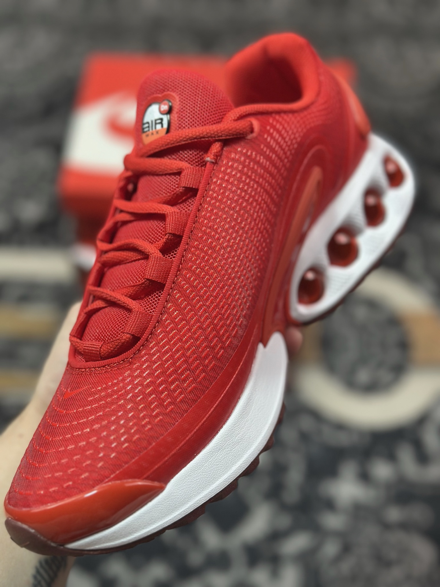 A6200 原装级别 Nike Air Max Dn 网布 舒适时尚 减震耐磨 低帮 生活休闲鞋 HM0747-600