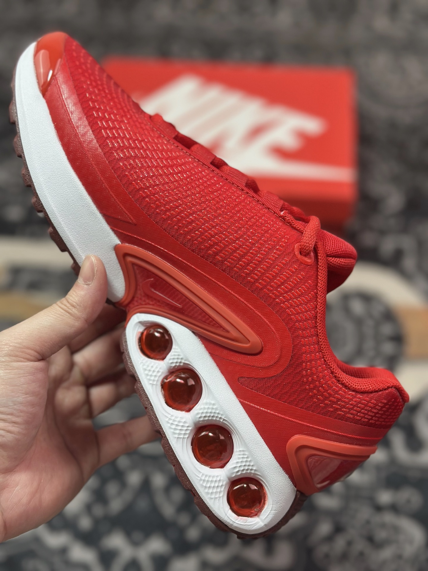 A6200 原装级别 Nike Air Max Dn 网布 舒适时尚 减震耐磨 低帮 生活休闲鞋 HM0747-600