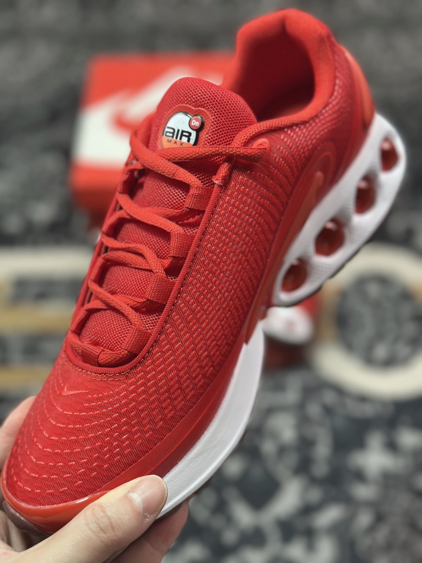 A6200 原装级别 Nike Air Max Dn 网布 舒适时尚 减震耐磨 低帮 生活休闲鞋 HM0747-600