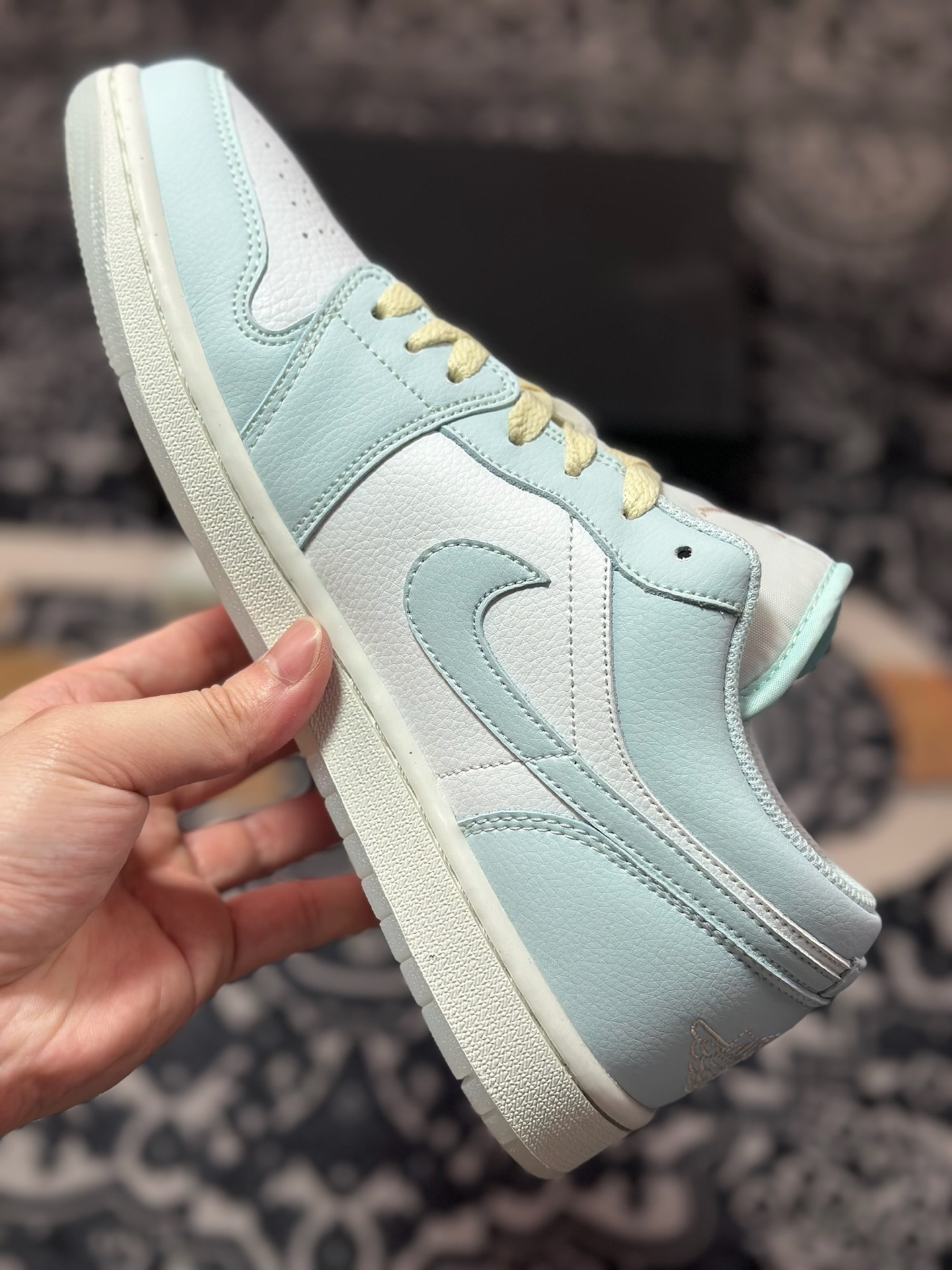 原装级别 Air Jordan 1 Low 浅蓝白 HJ5999-400