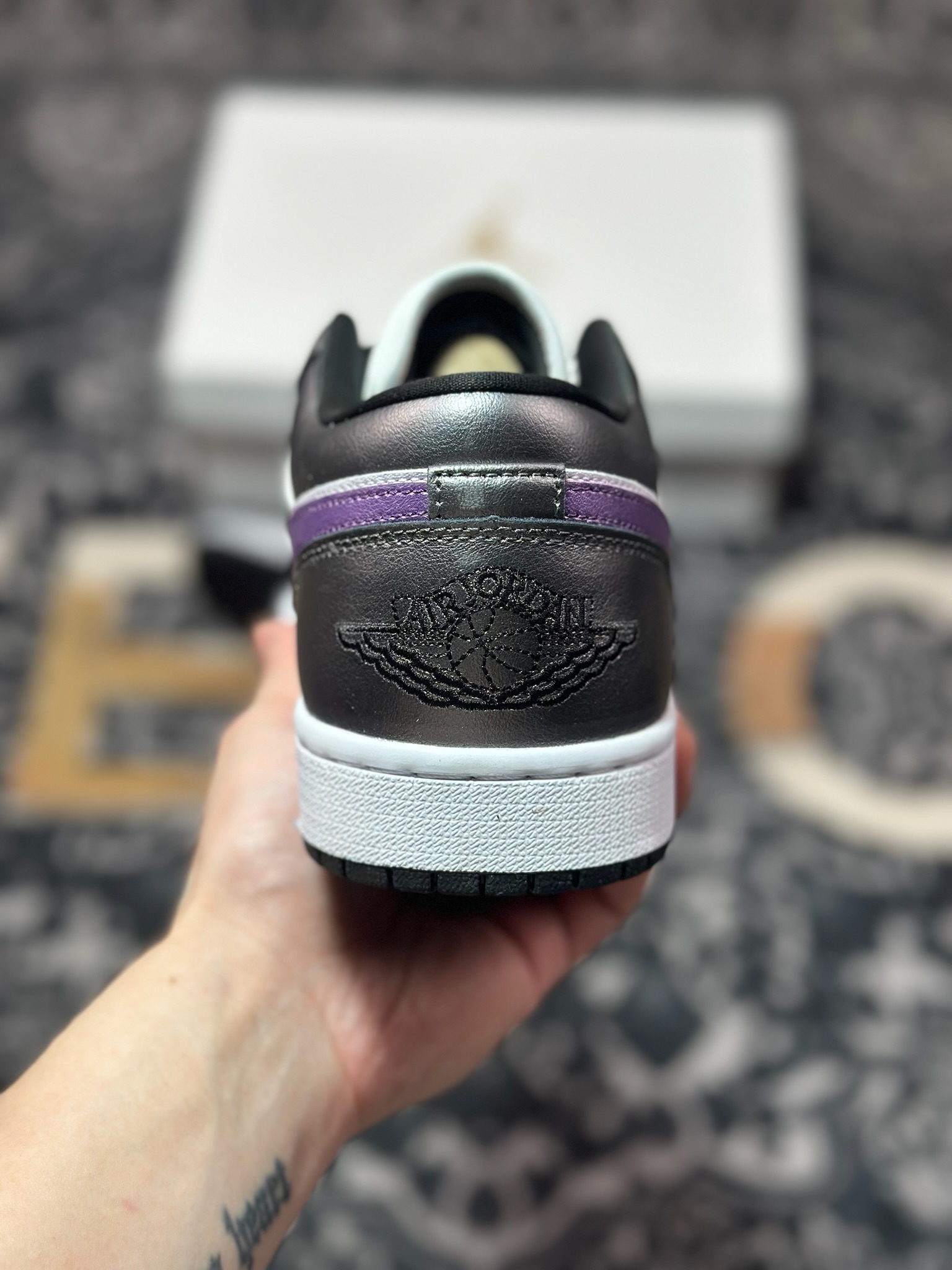 原装级别 Air Jordan 1 Low 黑白紫 HJ5910-105