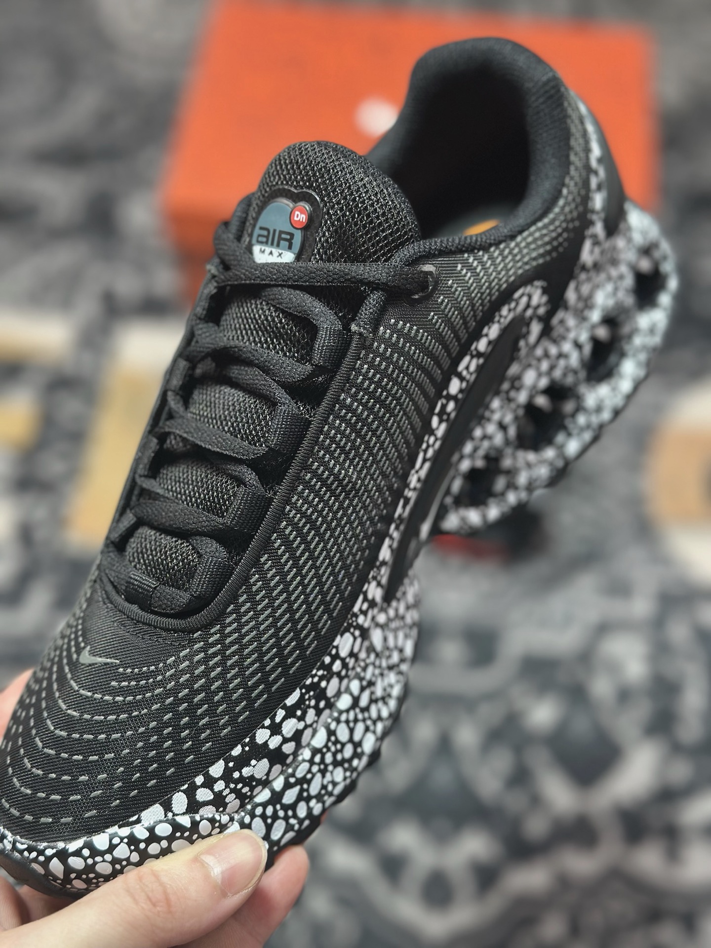 耐克Nike Air Max Dn Premium Electric”Safari”DN系列低帮慢跑鞋“黑白石斑纹冠军版” DV3337-102