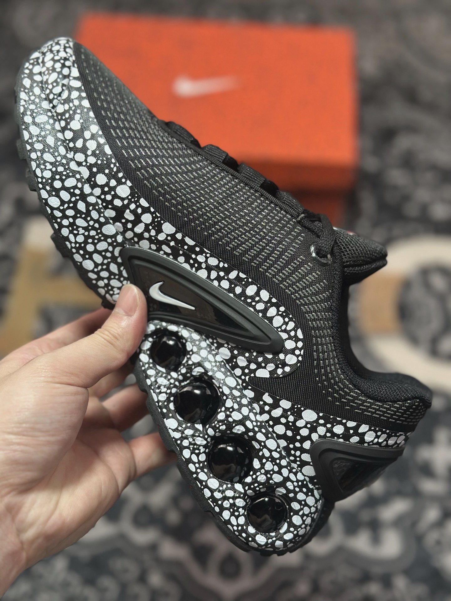 耐克Nike Air Max Dn Premium Electric”Safari”DN系列低帮慢跑鞋“黑白石斑纹冠军版” DV3337-102