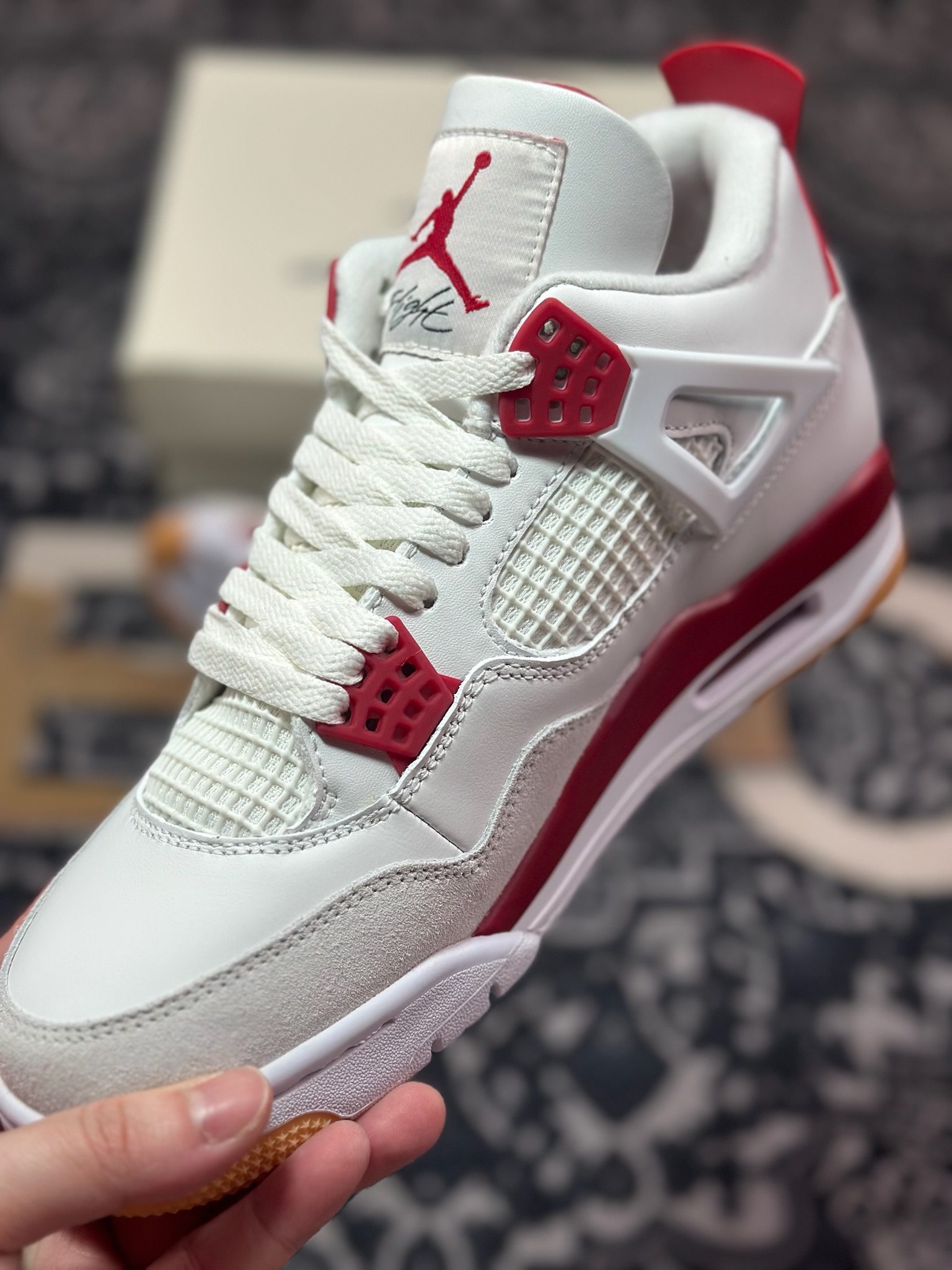 原装级别 Travis Scott x Air Jordan AJ4SB 白红 大学红 DR5415-106