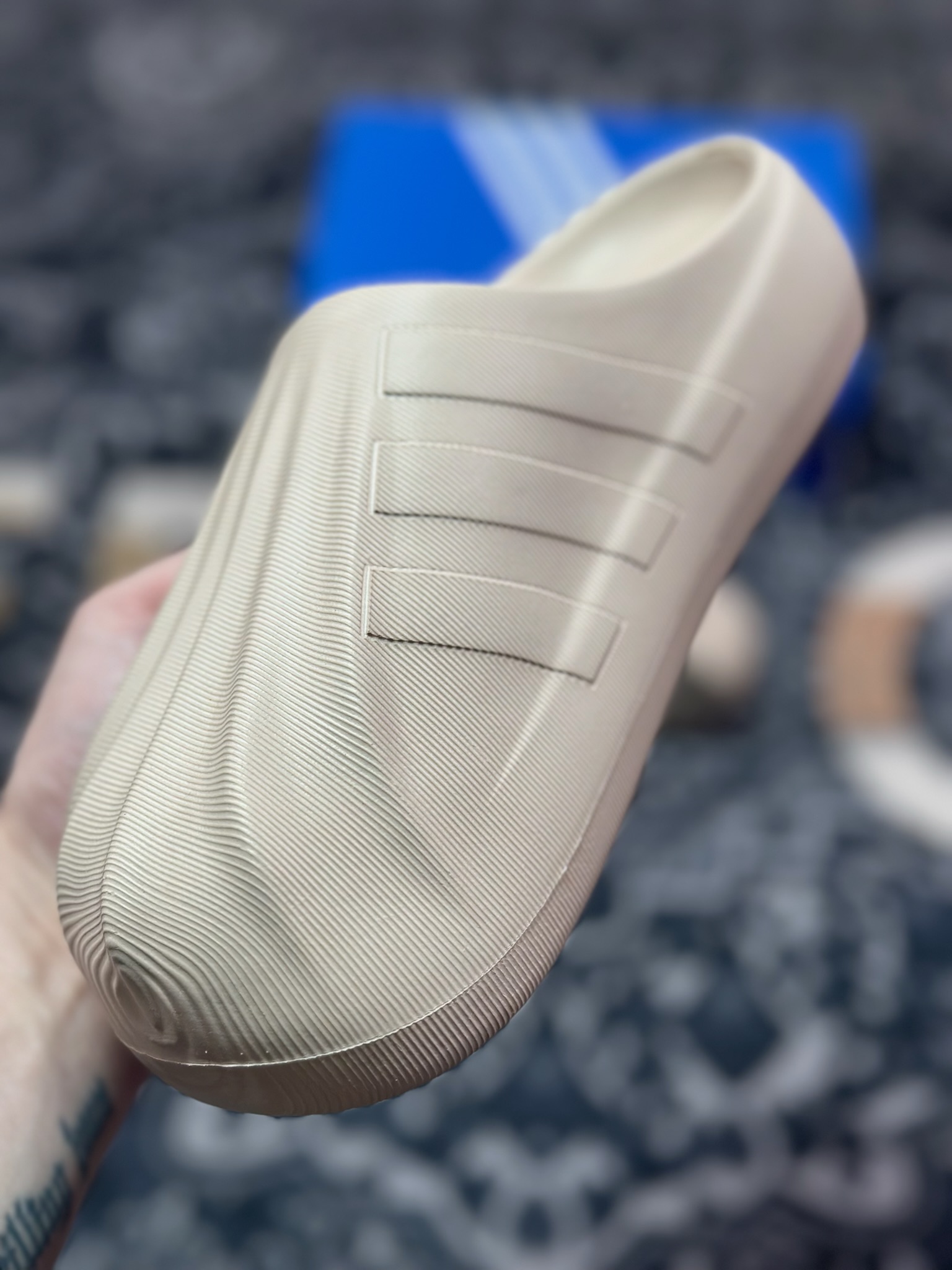 A0140 Adidas adiFOM Superstar Mule”Magic Beige”贝壳头鸭掌凉拖鞋“米黄棕” IE0754