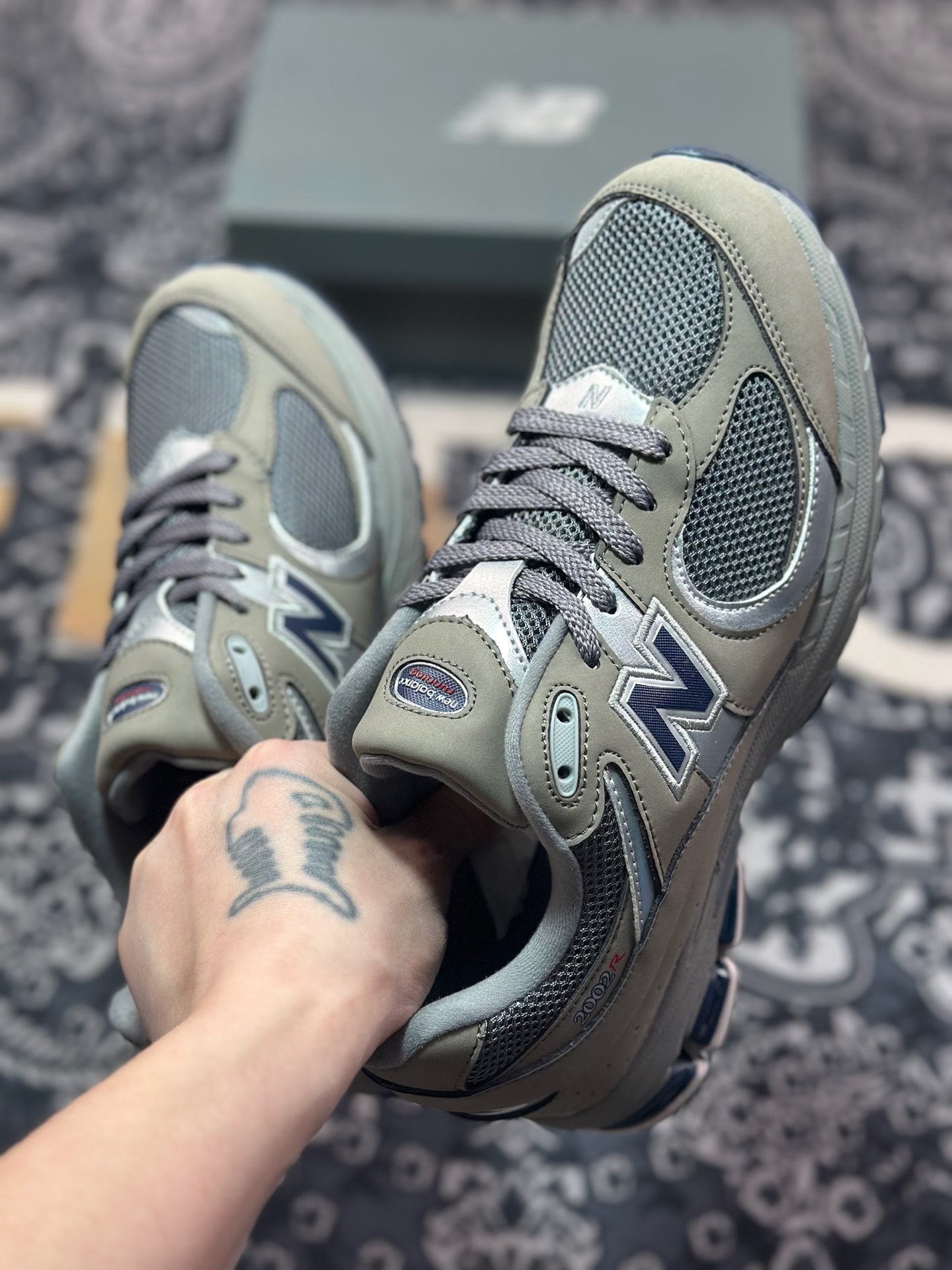 原装级别 New Balance 2002系列 复古休闲跑步鞋 ML2002RA