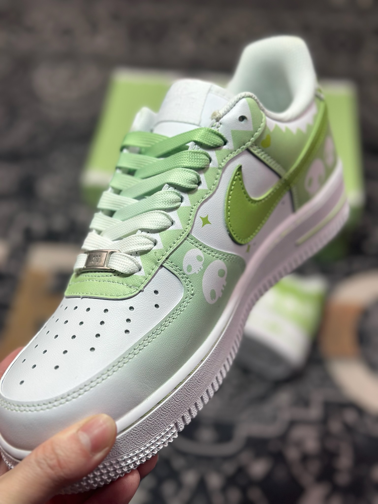 原装级别 Nike Air Force 1 Low 小巫女联名