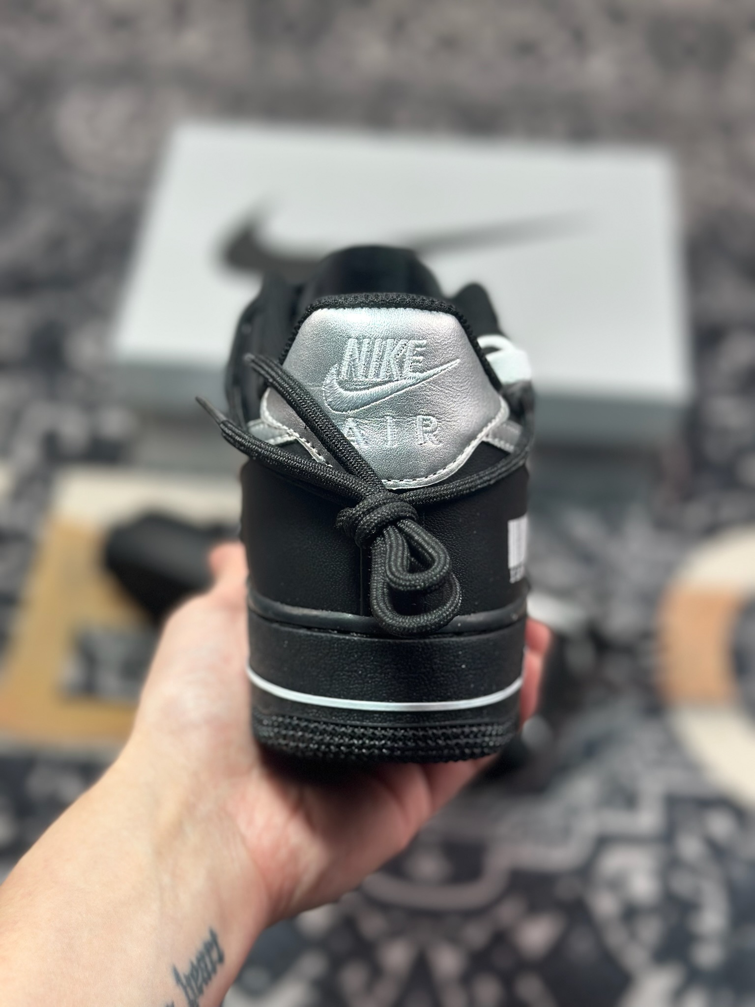 原装级别 Nike Air Force 1 Low 07 白黑银绑带 ZH0316-064