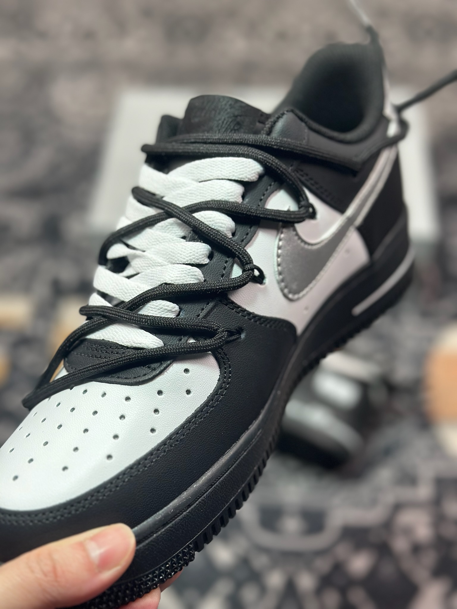 原装级别 Nike Air Force 1 Low 07 白黑银绑带 ZH0316-064