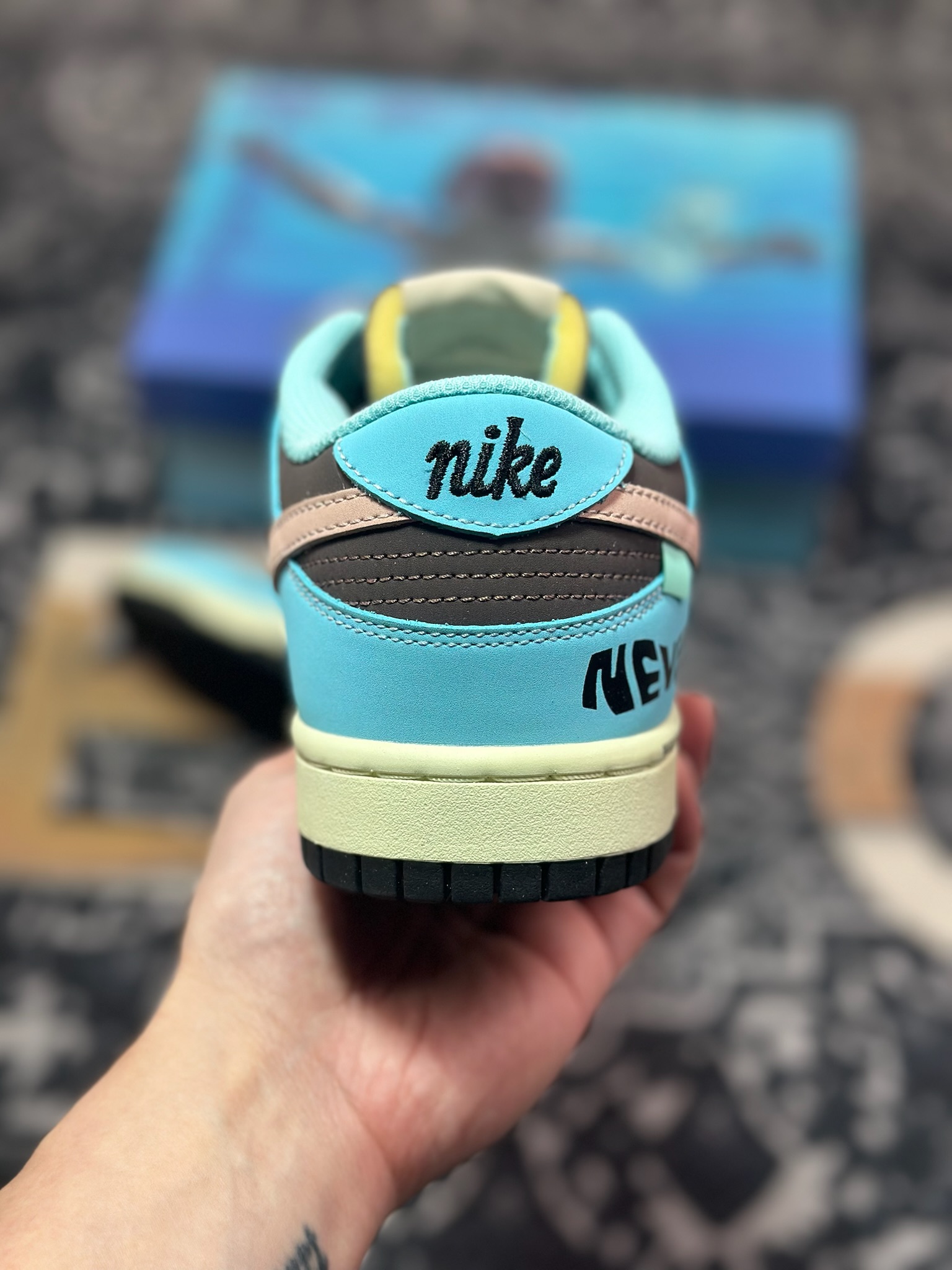 原装级别 Nike SB Dunk Low 笑脸 蓝棕 配色 低帮休闲运动滑板板鞋 MU0232-366