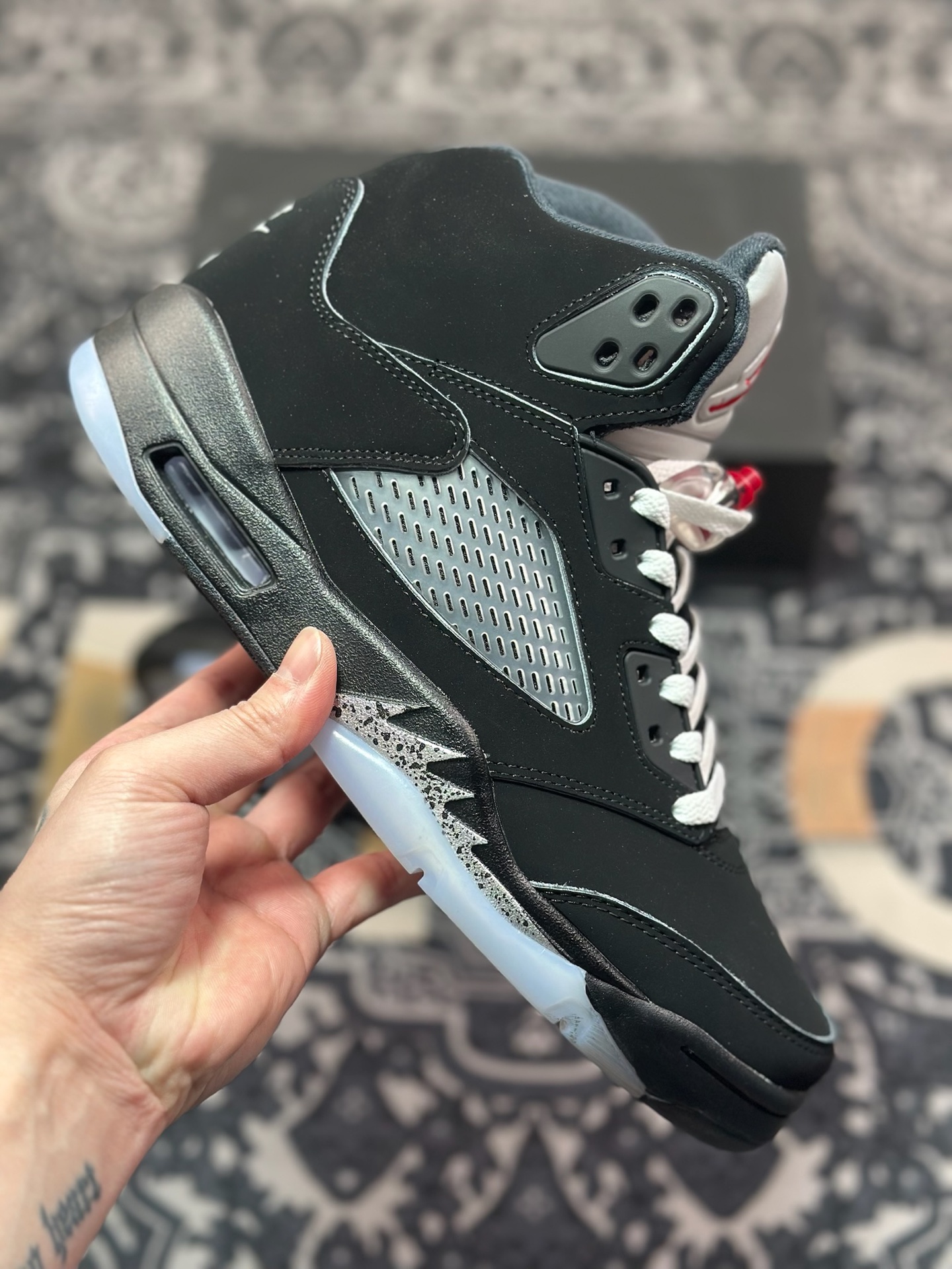 耐克Nike Air Jordan 5 Retro SP”Dawn”乔丹AJ5代中帮复古篮球鞋“黑金属银” HF3975-001