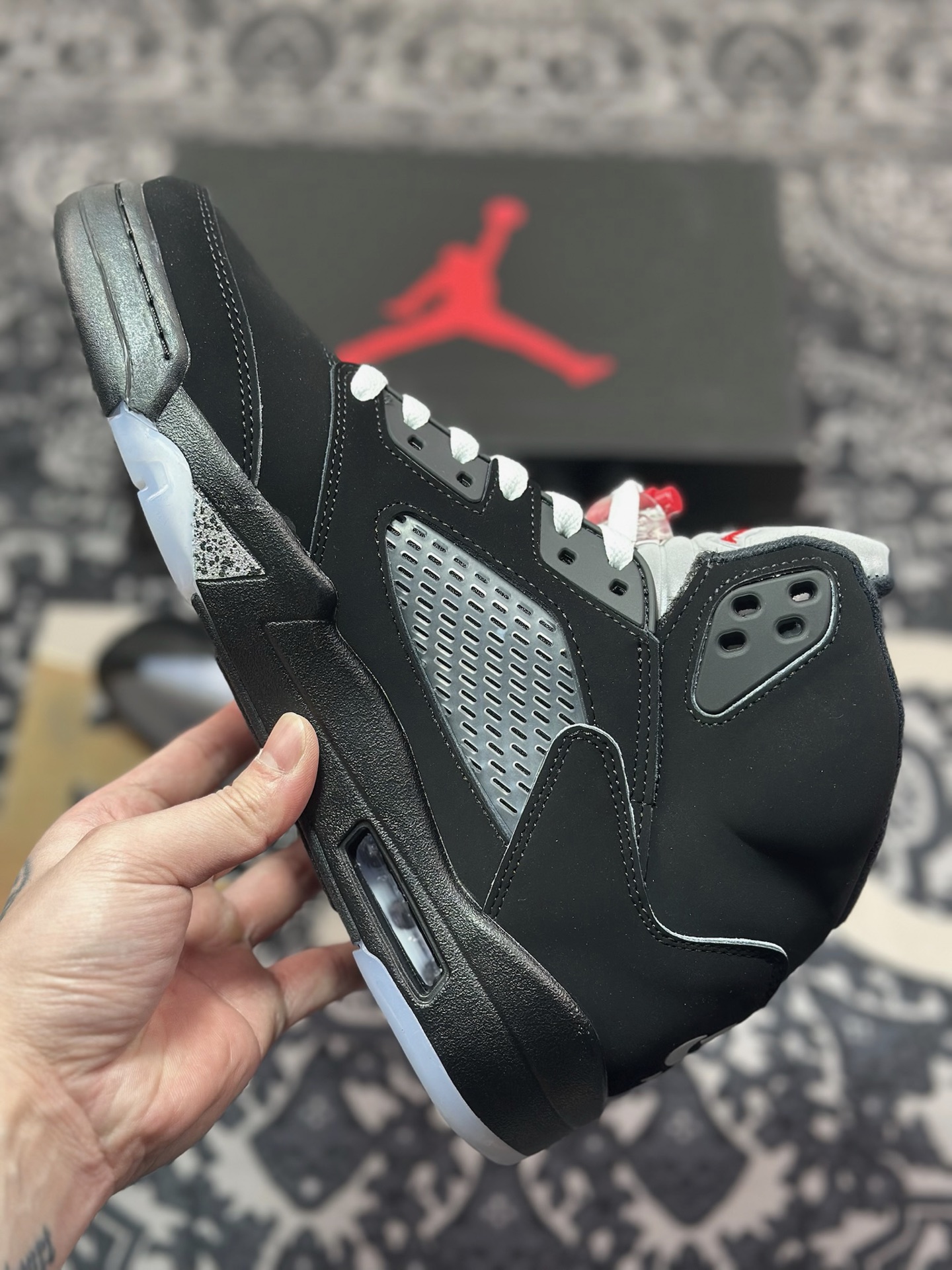 耐克Nike Air Jordan 5 Retro SP”Dawn”乔丹AJ5代中帮复古篮球鞋“黑金属银” HF3975-001