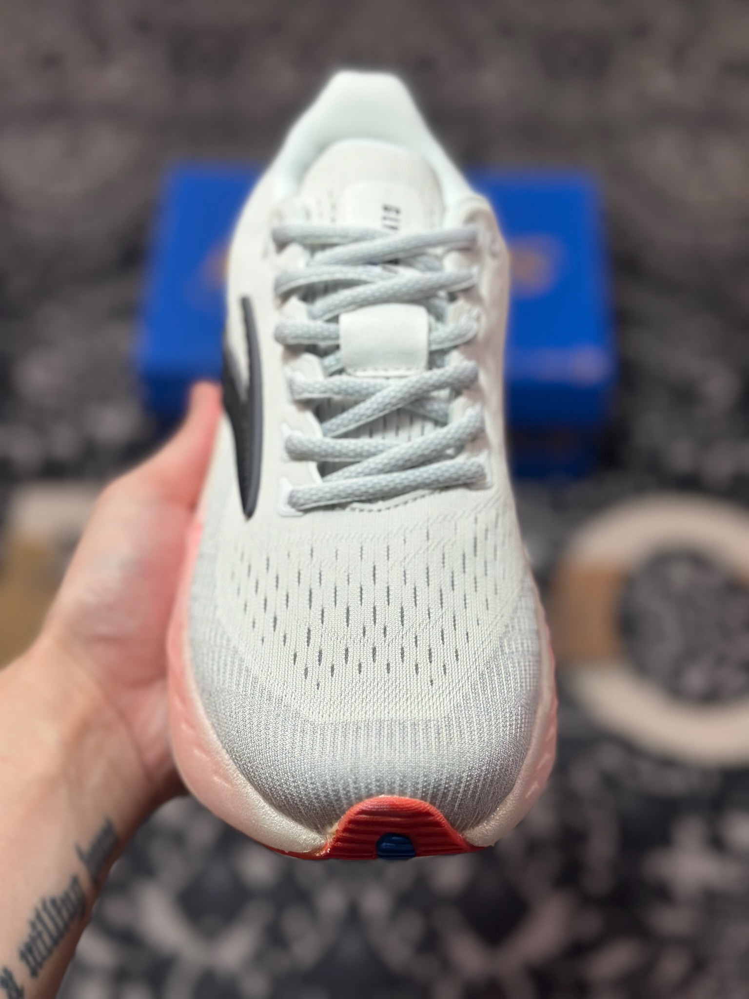 B2240 原装级别 Brooks 布鲁克斯 Glycerin Max 超弹轻盈跑步鞋 低帮透气缓震支撑休闲运动慢跑鞋