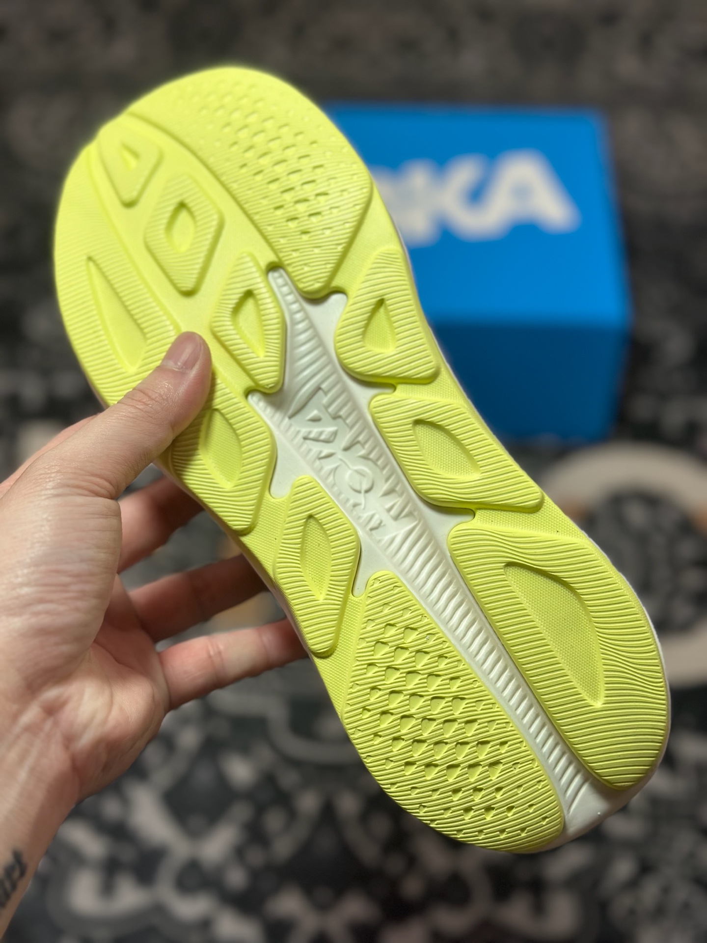 B0220 原装级别 Hoka One One Rincon 4 林康4代公路休闲跑步鞋 1155131-CTNS