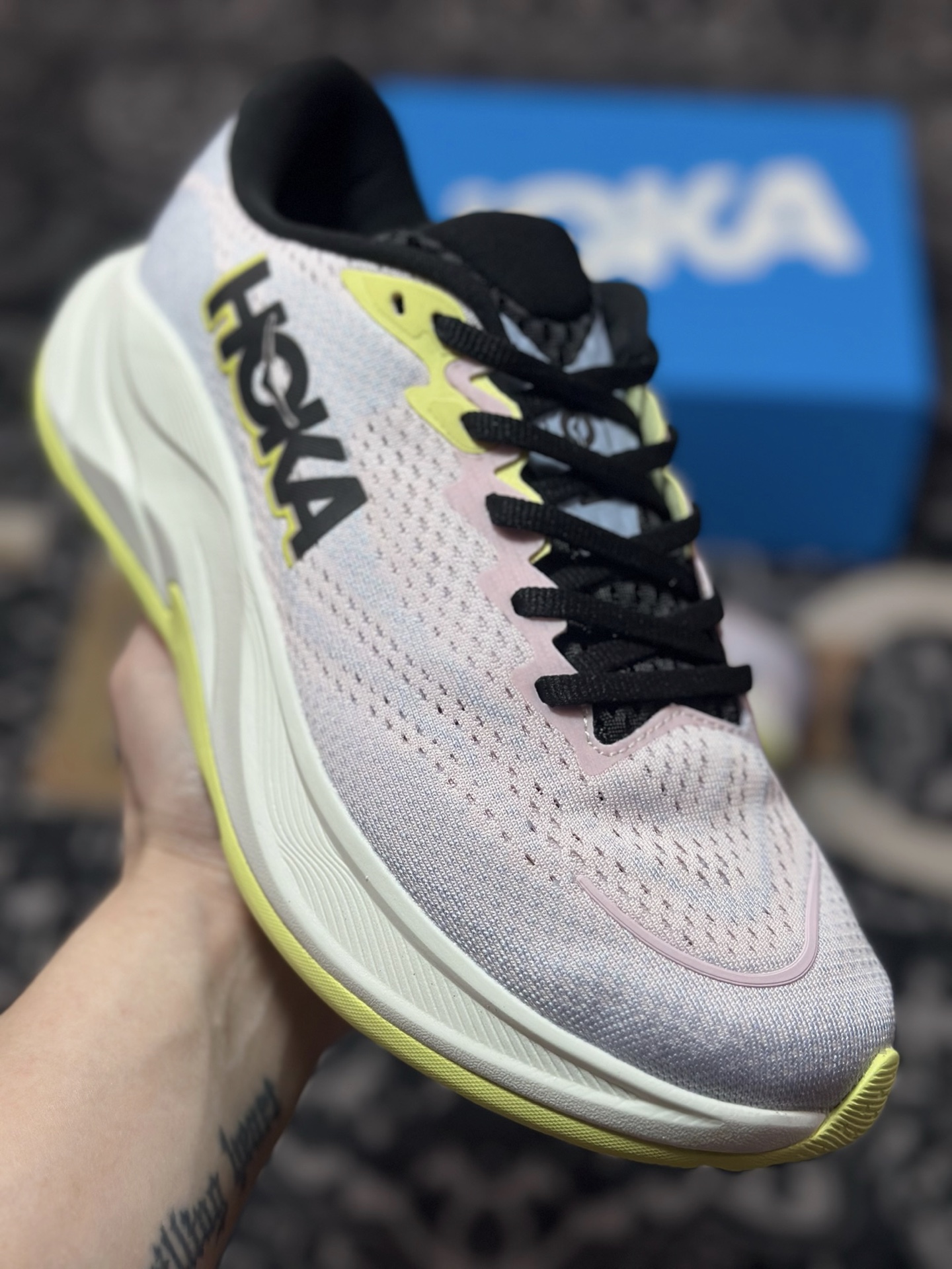 B0220 原装级别 Hoka One One Rincon 4 林康4代公路休闲跑步鞋 1155131-CTNS