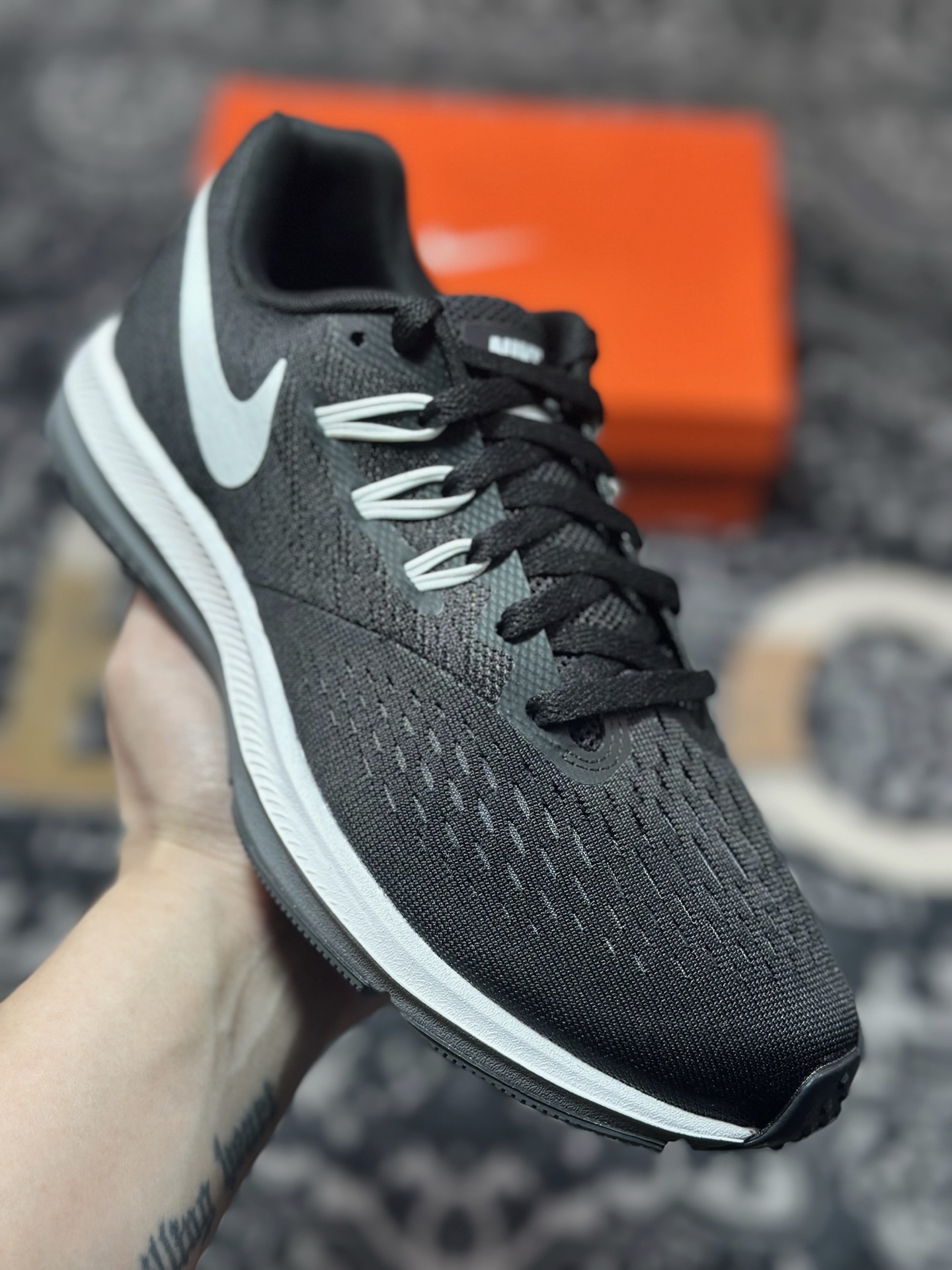 原装级别Nike Zoom Winflo 4 运动 织物减震防滑 低帮 休闲跑步鞋 黑白 898466-001