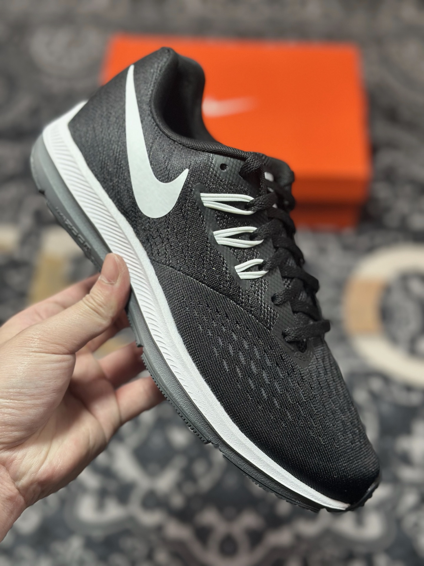 原装级别Nike Zoom Winflo 4 运动 织物减震防滑 低帮 休闲跑步鞋 黑白 898466-001