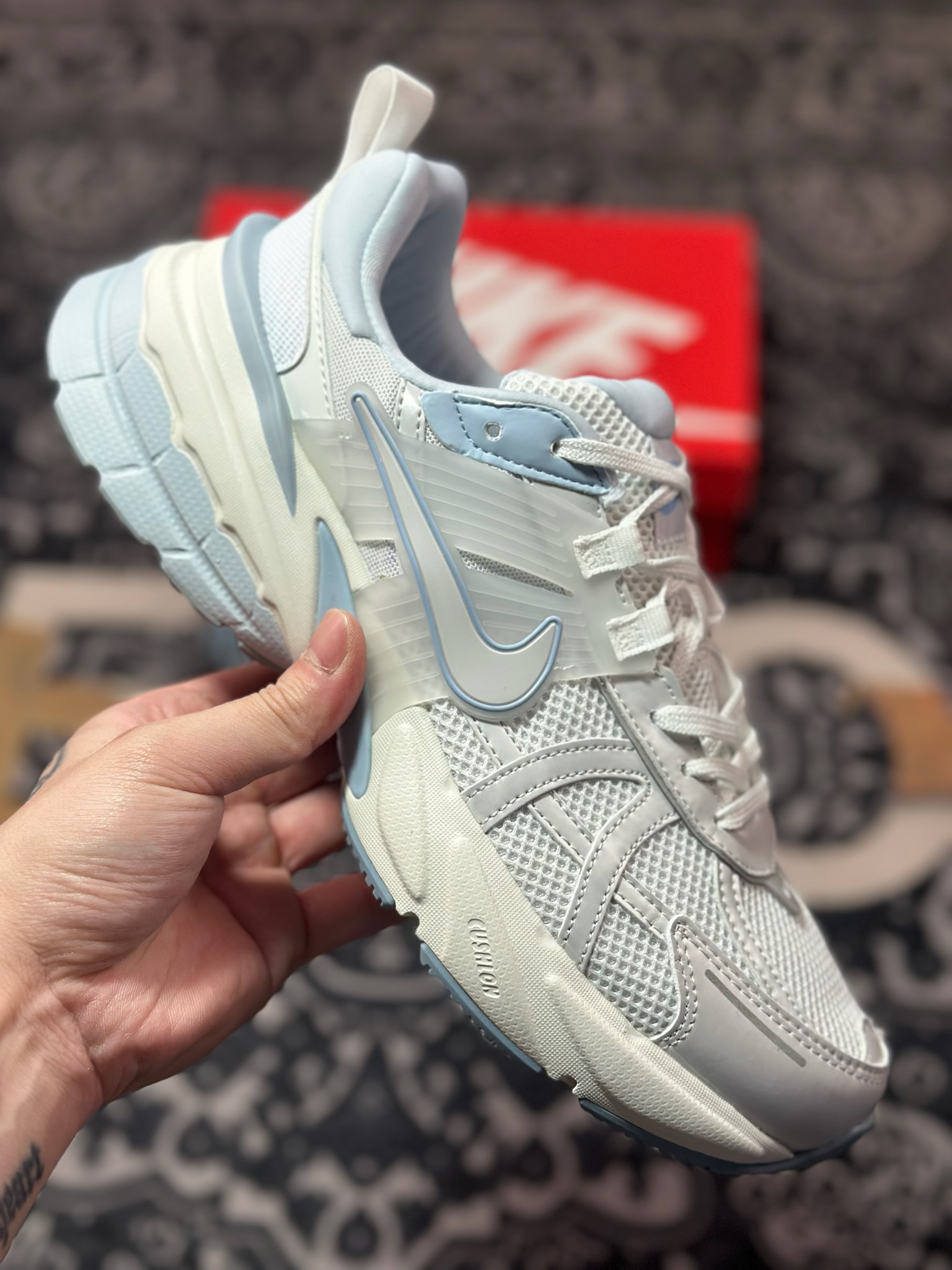 A700 NIKE V2K Runtekk 白天蓝 减震防滑复古低帮跑步鞋 FD0736-009