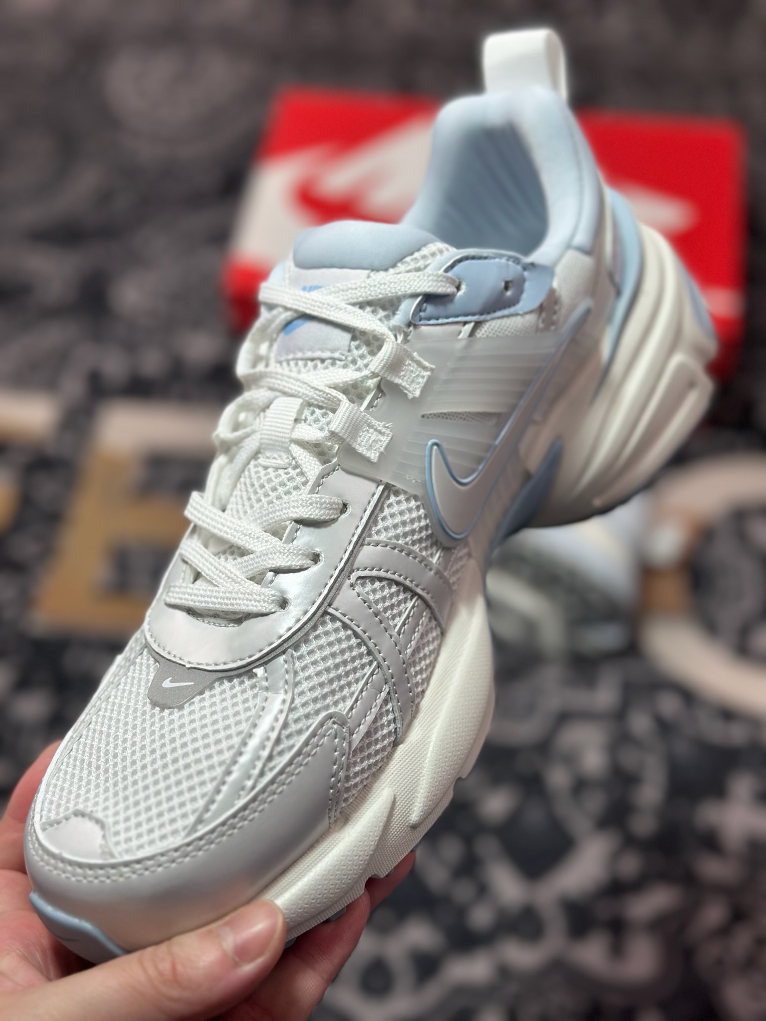 A700 NIKE V2K Runtekk 白天蓝 减震防滑复古低帮跑步鞋 FD0736-009