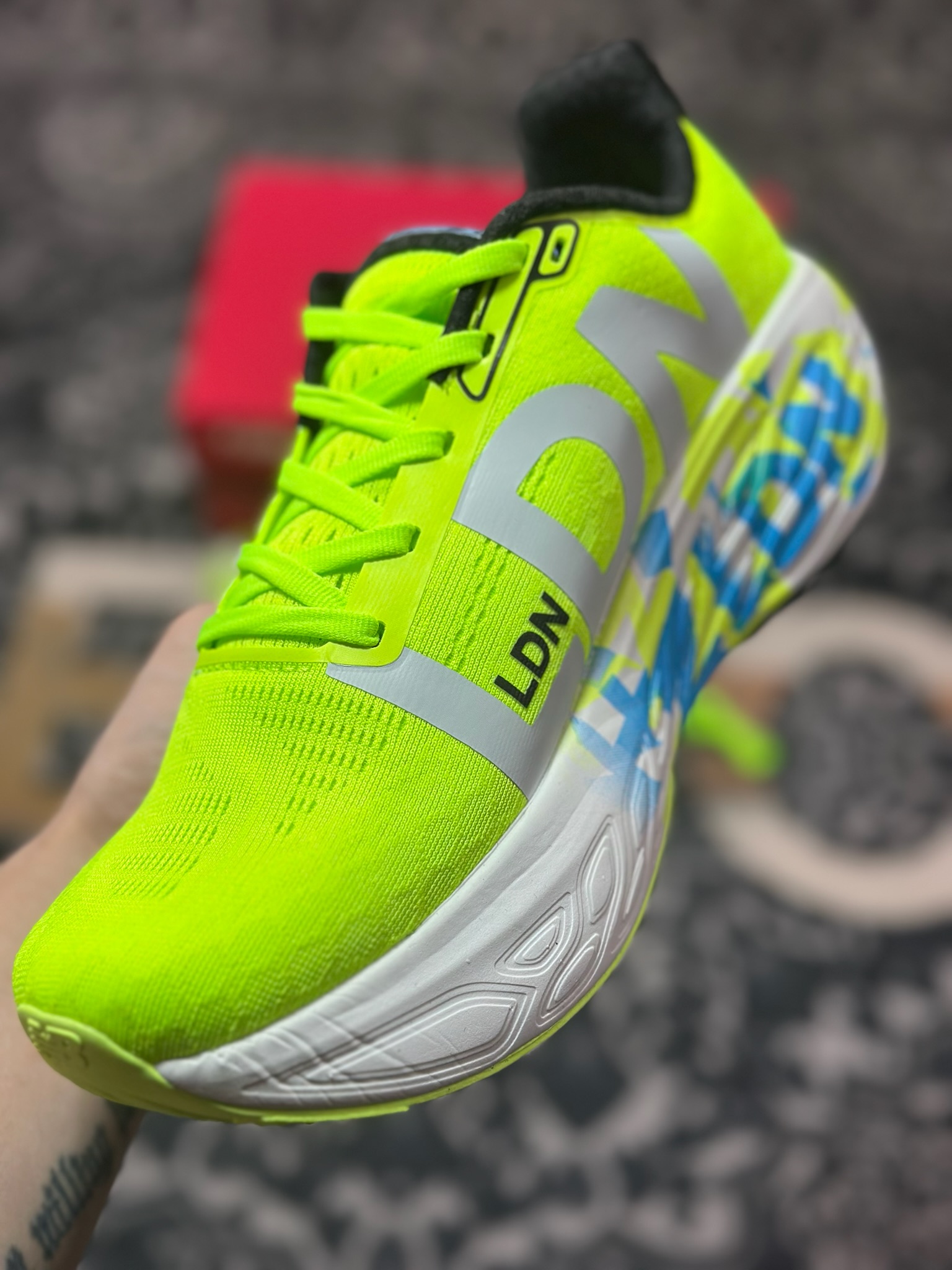 New Balance 新百伦 M1080LDN 网面透气跑步鞋