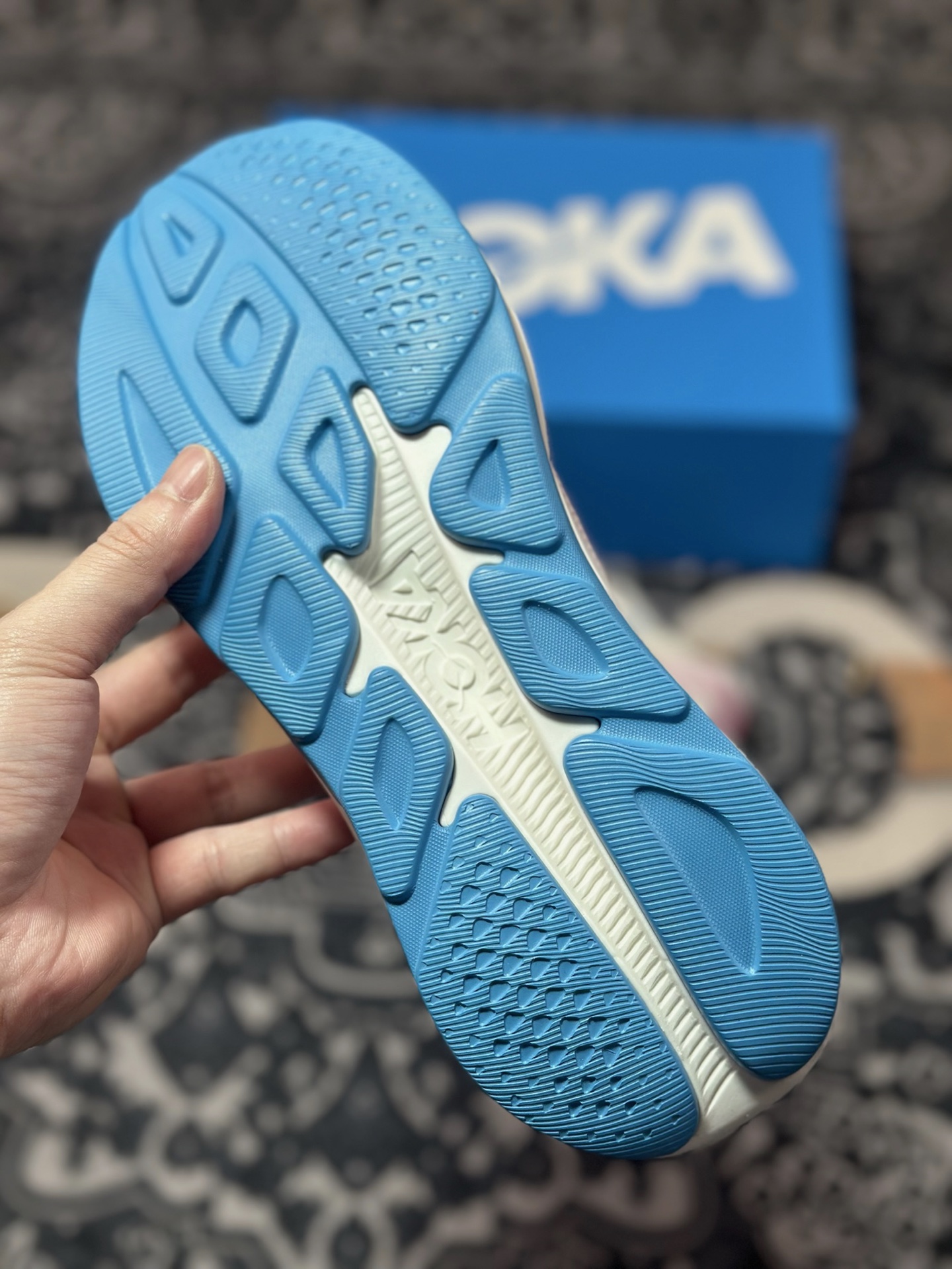 B020 Hoka One One Rincon 4 林康4代公路休闲跑步鞋 1155133-FNK