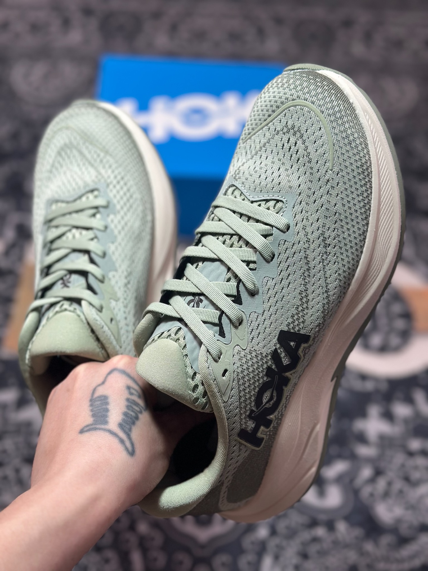 Hoka One One Rincon 4 林康4代公路休闲跑步鞋 1155130-FLY