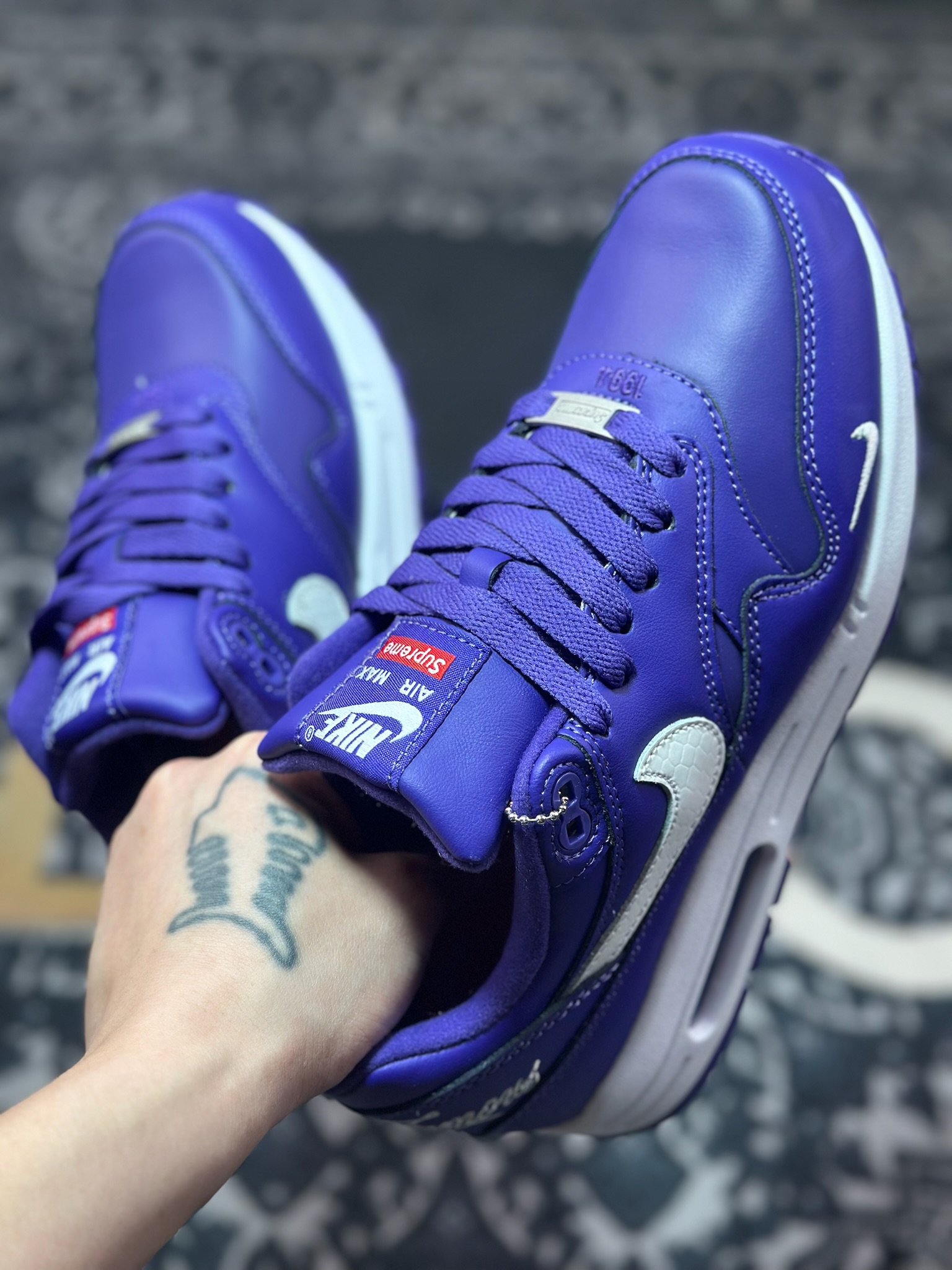 A820 Nike Air Max 1 耐克半掌气垫复古跑步鞋 HF8813-500