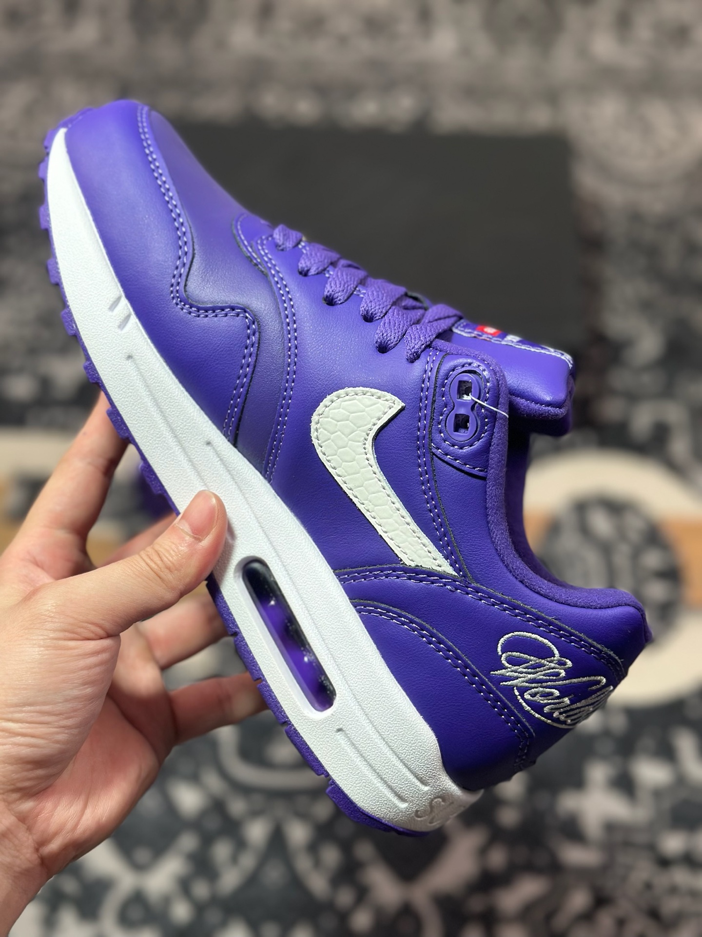 A820 Nike Air Max 1 耐克半掌气垫复古跑步鞋 HF8813-500