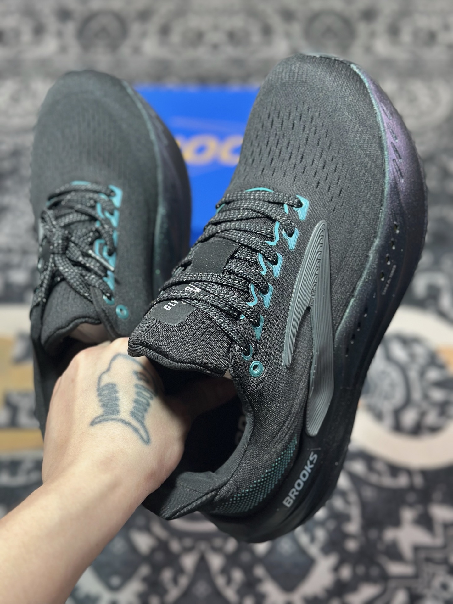 B220 Brooks 布鲁克斯 Glycerin Max 超弹轻盈跑步鞋 低帮透气缓震支撑休闲运动慢跑鞋