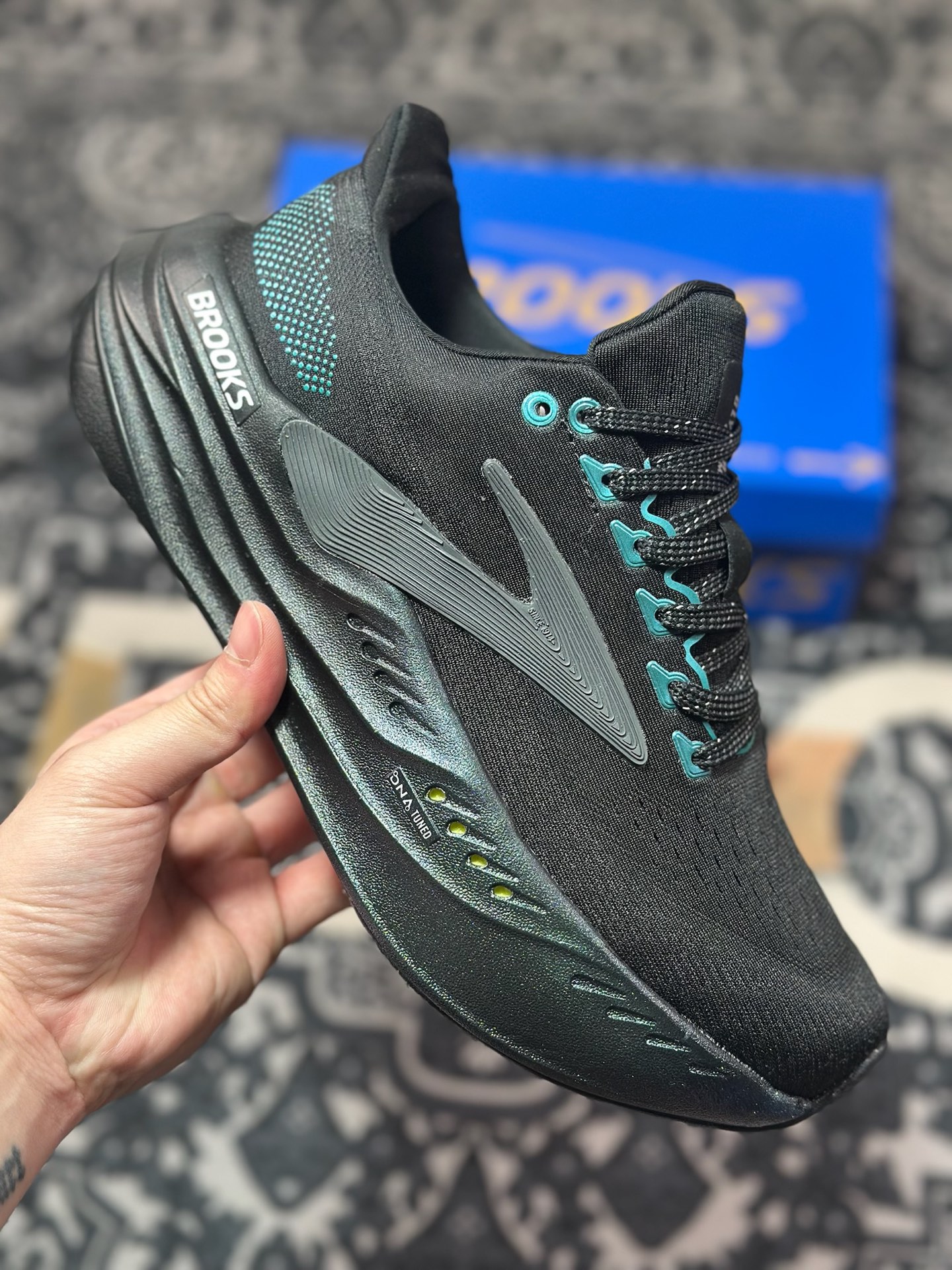B220 Brooks 布鲁克斯 Glycerin Max 超弹轻盈跑步鞋 低帮透气缓震支撑休闲运动慢跑鞋