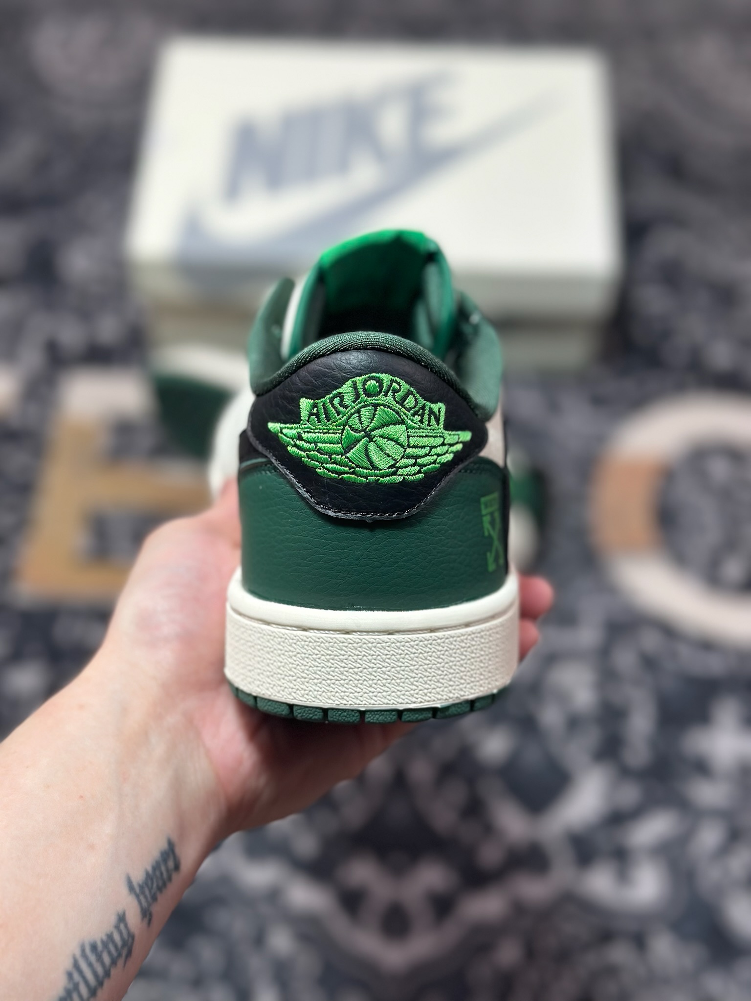 Travis Scott x Fragment Design x Jordan Air Jordan 1 Low SP OFF联名——“米黑藏青” JJ5288-011