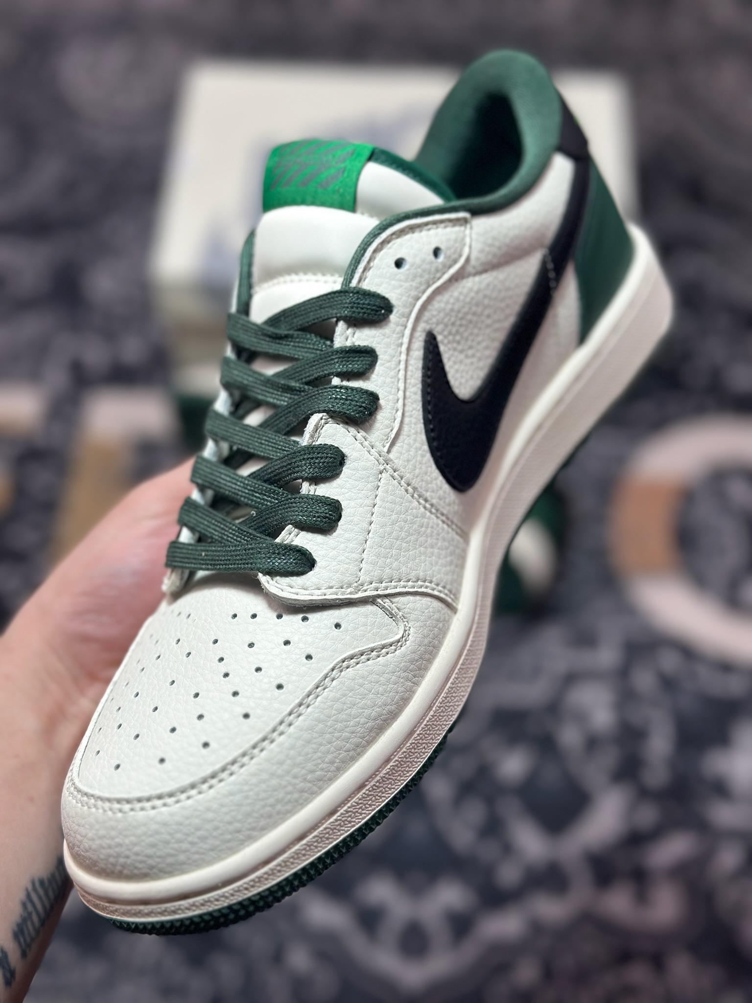 Travis Scott x Fragment Design x Jordan Air Jordan 1 Low SP OFF联名——“米黑藏青” JJ5288-011