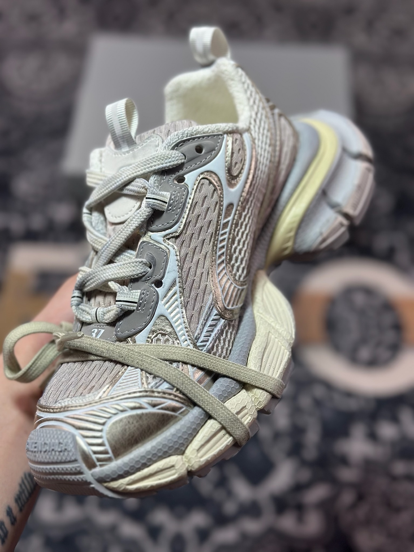 优选 Balenciaga 巴黎世家 Phantom Sneaker 3XL 做旧复古老爹鞋