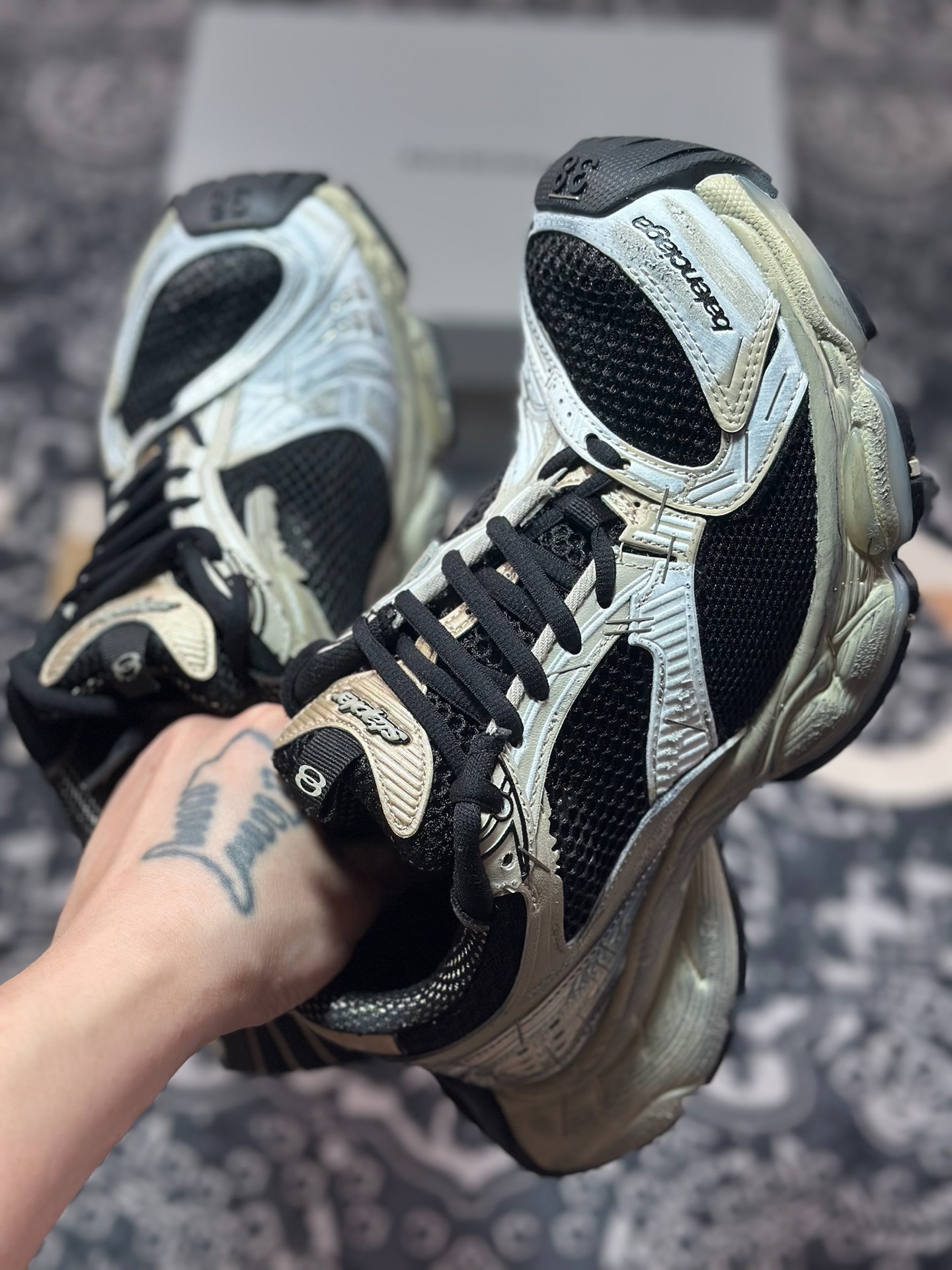 优选 Balenciaga 巴黎世家 Stapler 新款做旧复古老爹鞋