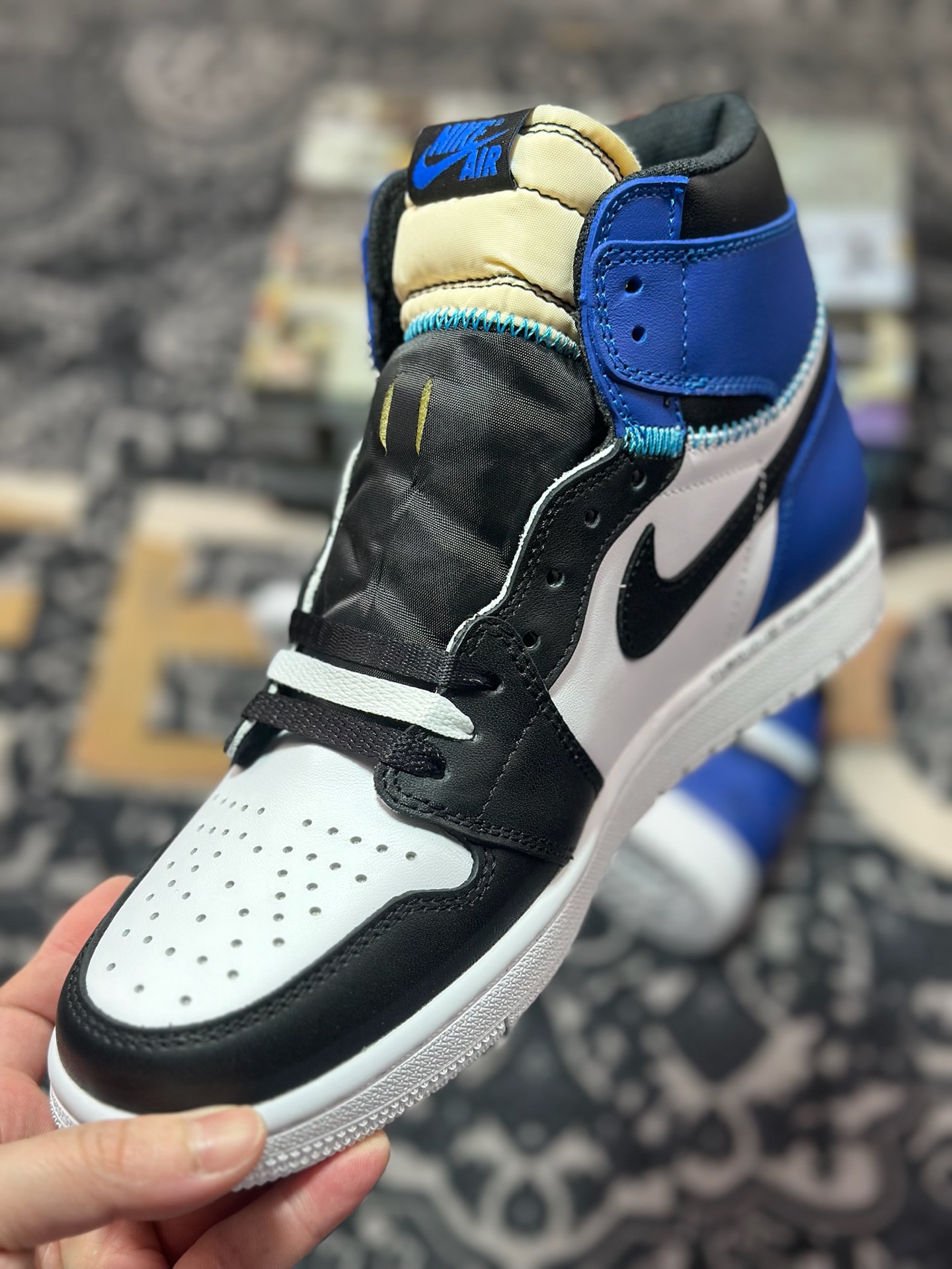Jordan Air Jordan 1 High OG”UNC Reimagined” 黑白蓝 DZ5485-041