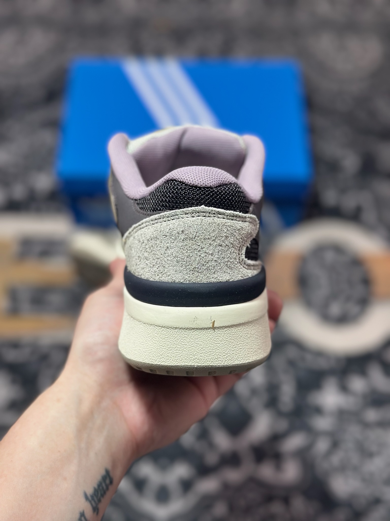 Adidas originals Forum 2000 CL 三叶草低帮 复古潮流休闲面包鞋 JS3159