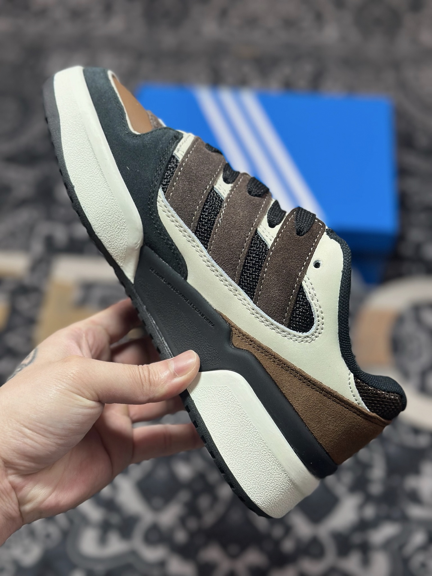 Adidas originals Forum 2000 CL 三叶草低帮 复古潮流休闲面包鞋 JS3160
