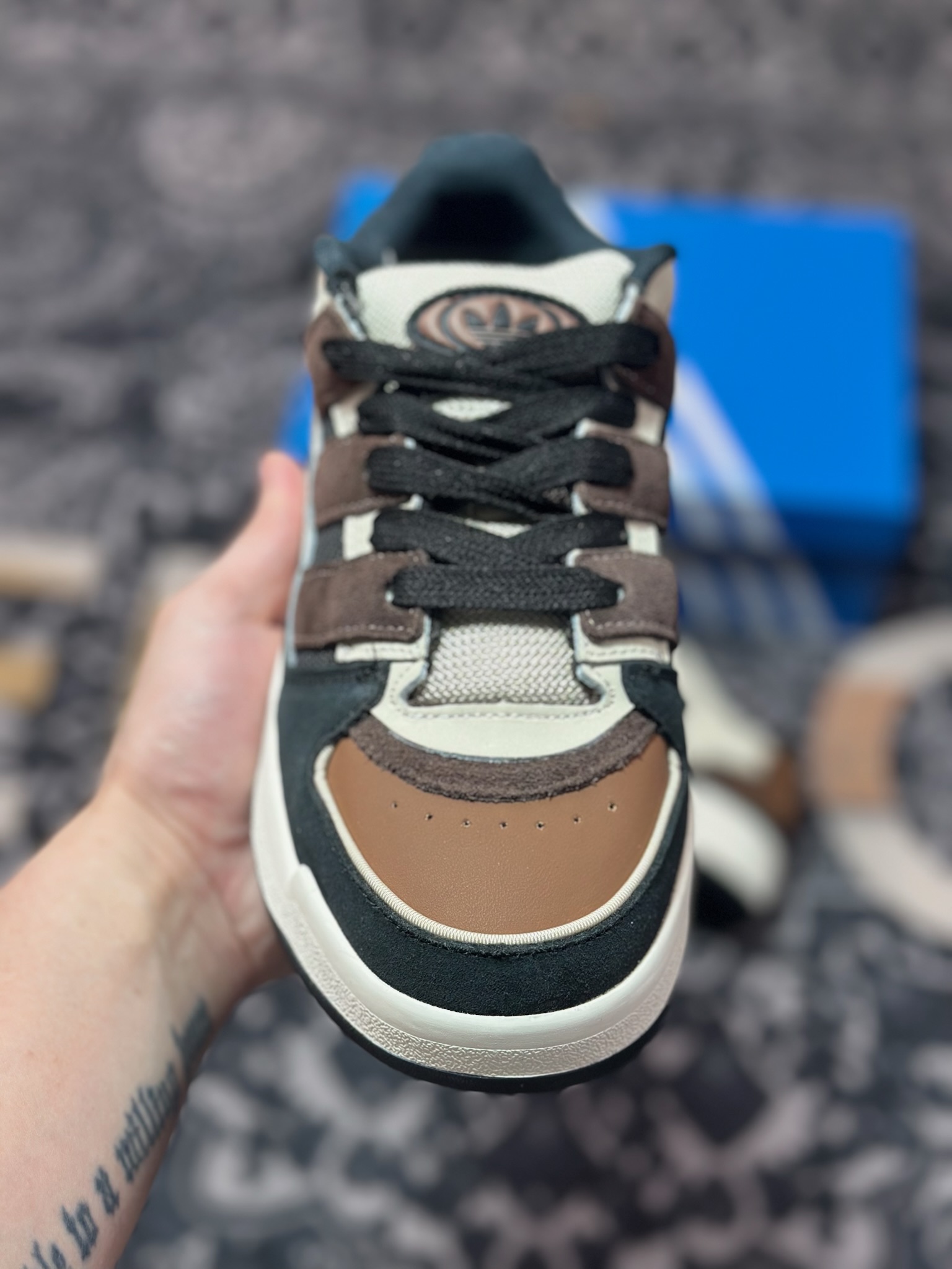 Adidas originals Forum 2000 CL 三叶草低帮 复古潮流休闲面包鞋 JS3160