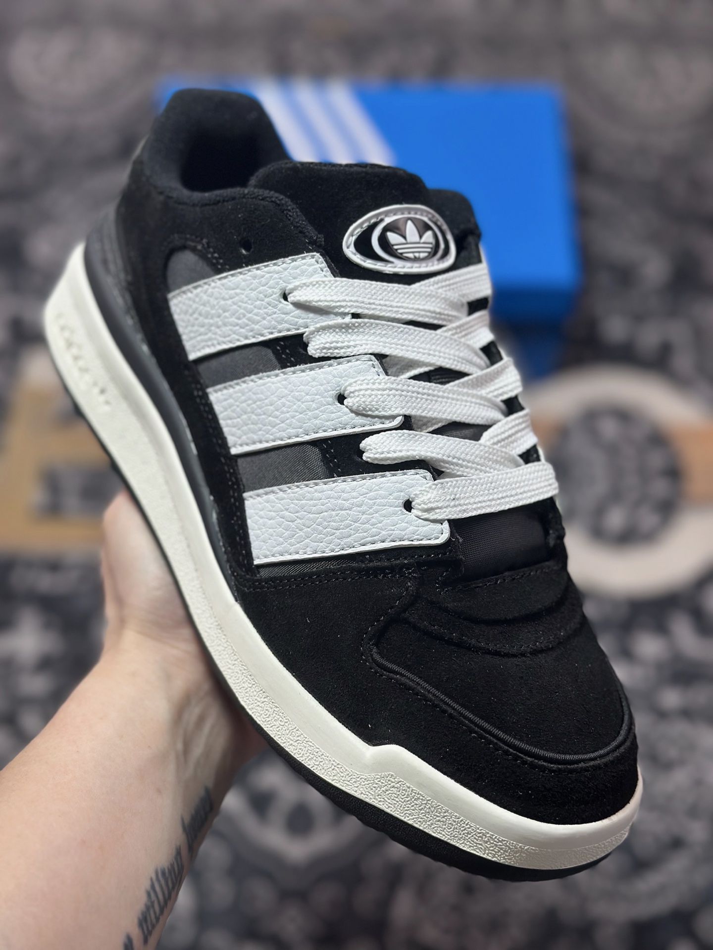 Adidas originals Forum 2000 CL 三叶草低帮 复古潮流休闲面包鞋 JS0996