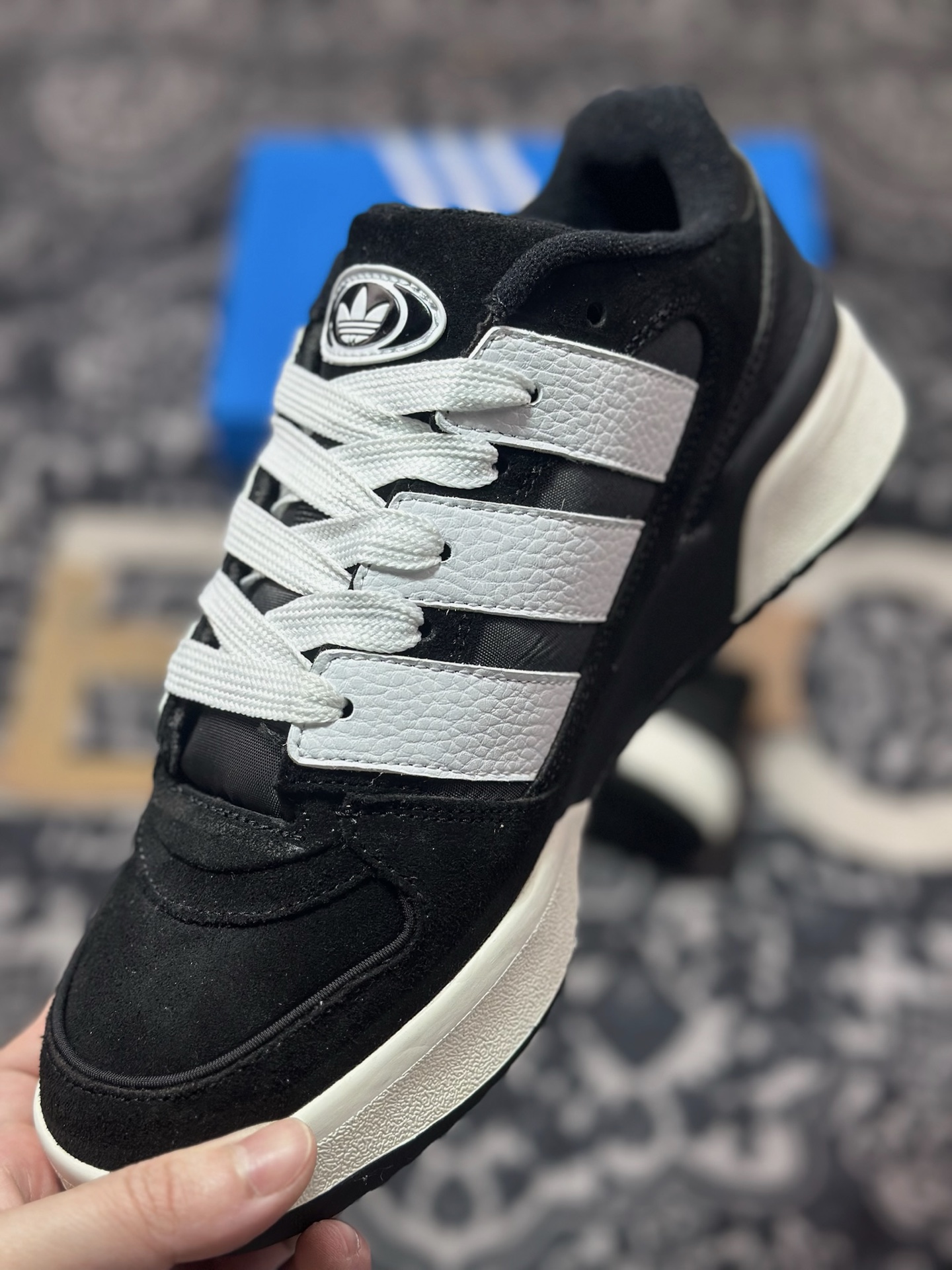 Adidas originals Forum 2000 CL 三叶草低帮 复古潮流休闲面包鞋 JS0996
